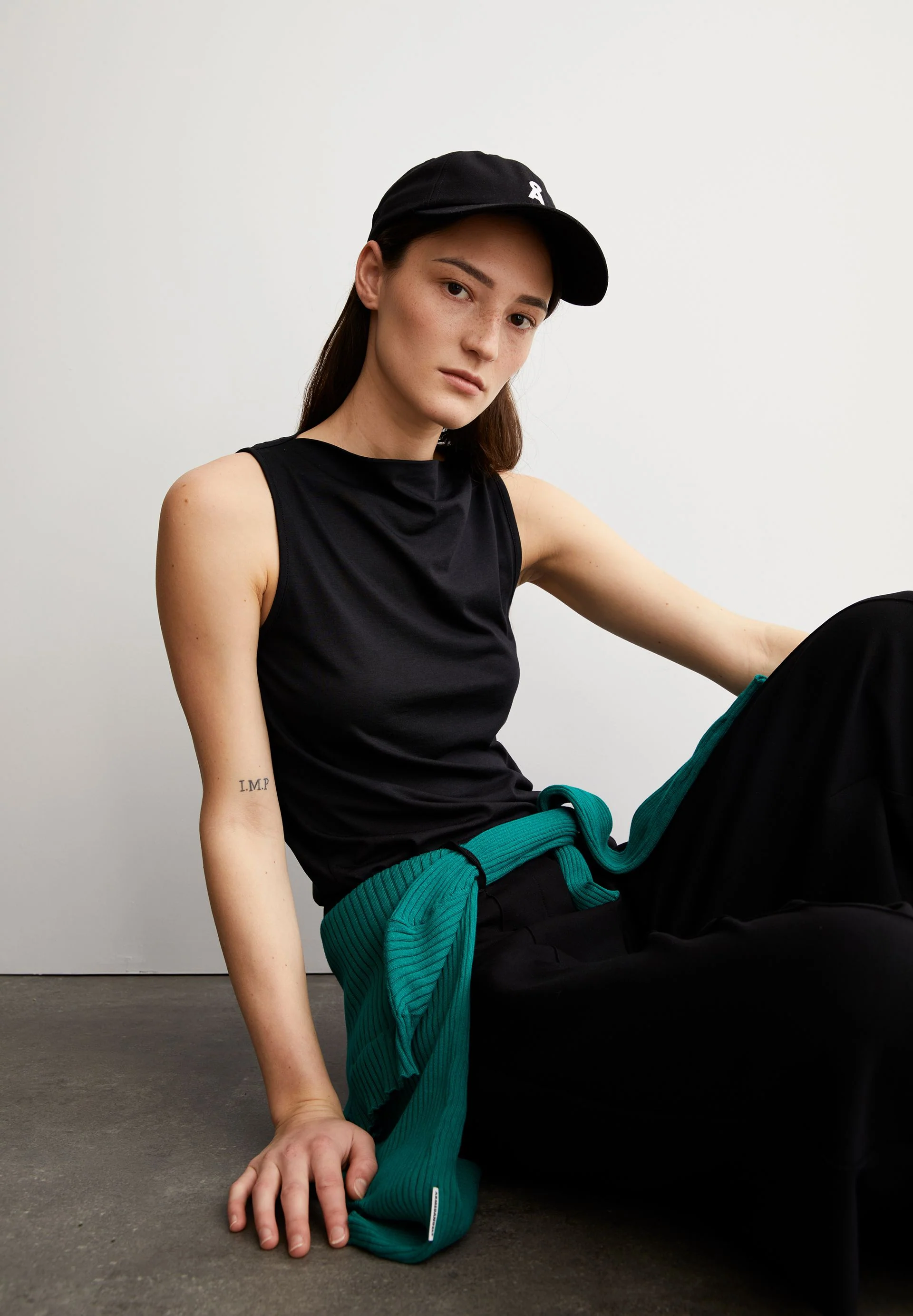 LAMINIAA TOP | black - Image 4
