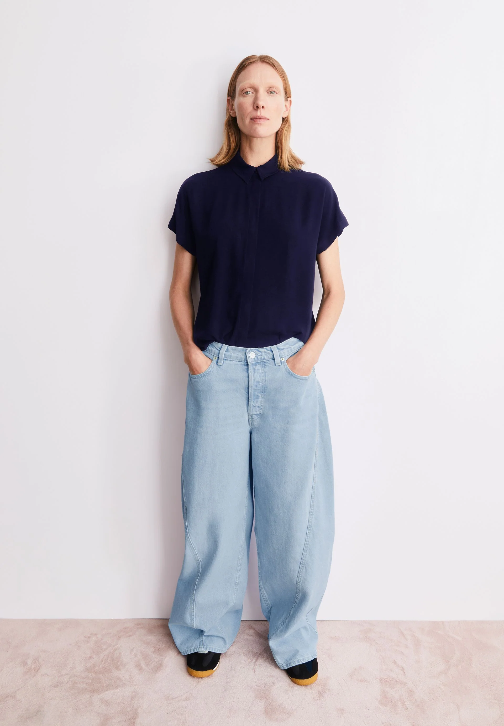 LARISAANA BLUSE | tinted navy - Image 4