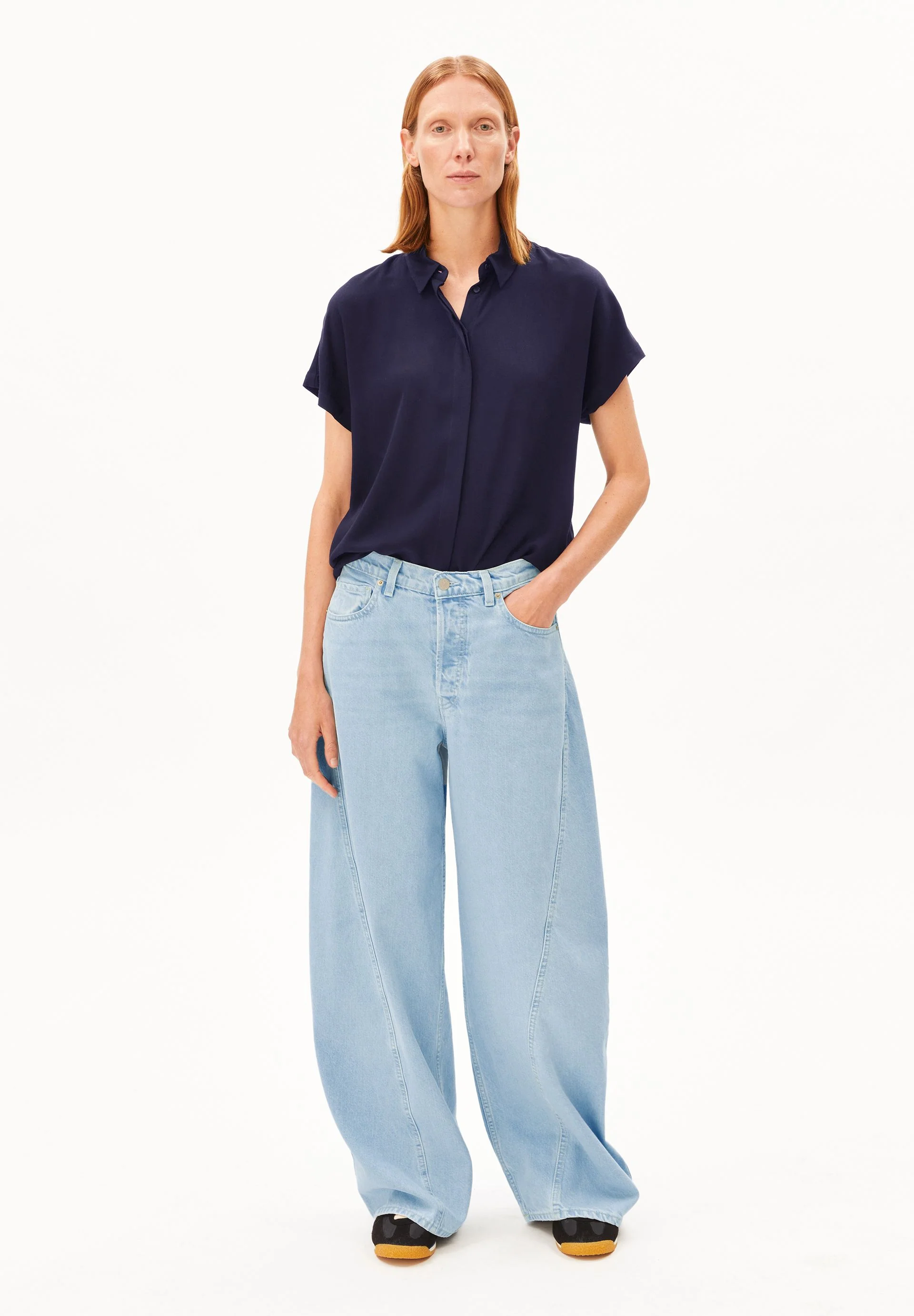 LARISAANA BLUSE | tinted navy - Image 5