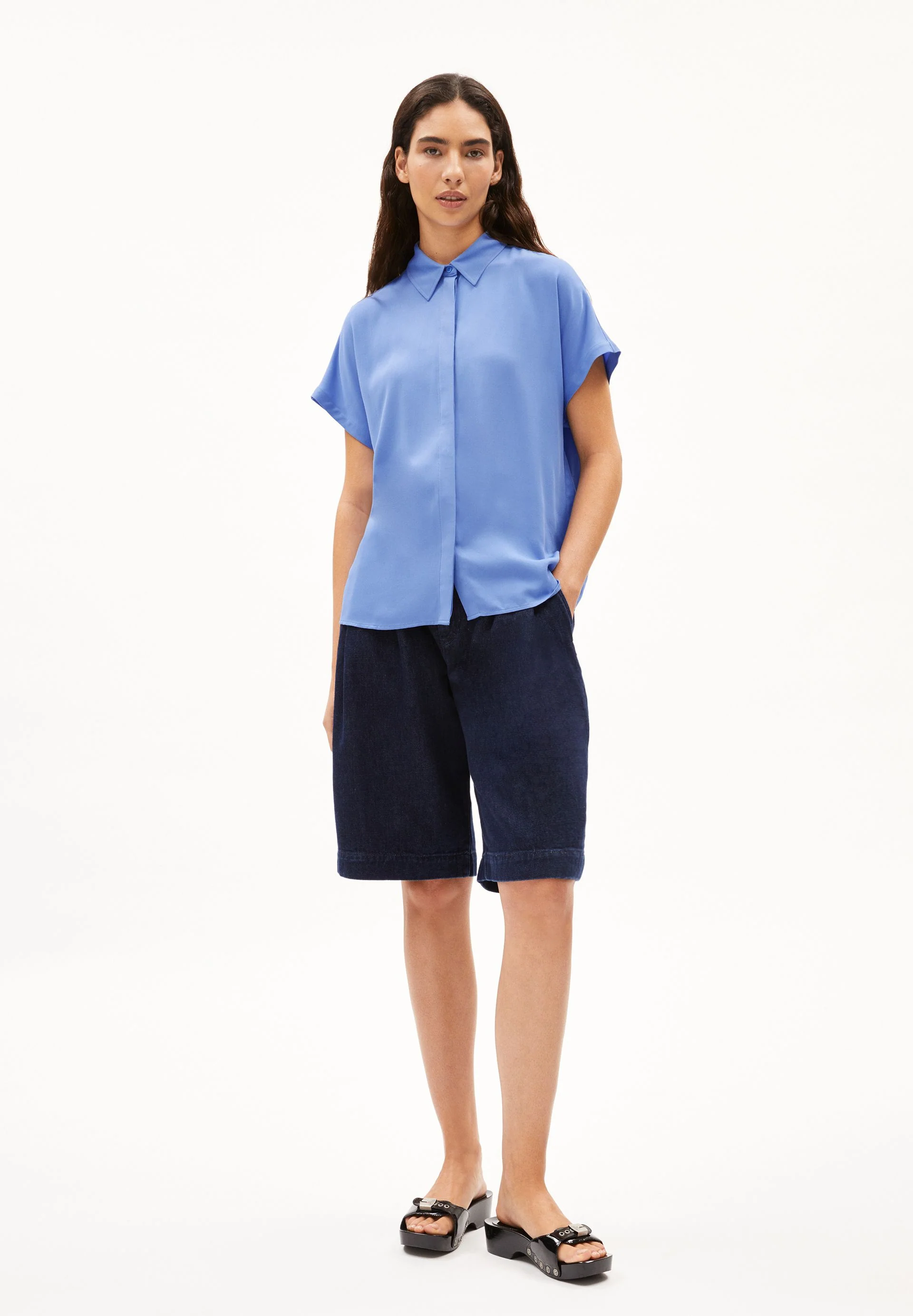 LARISAANA BLUSE | blue bloom - Image 5