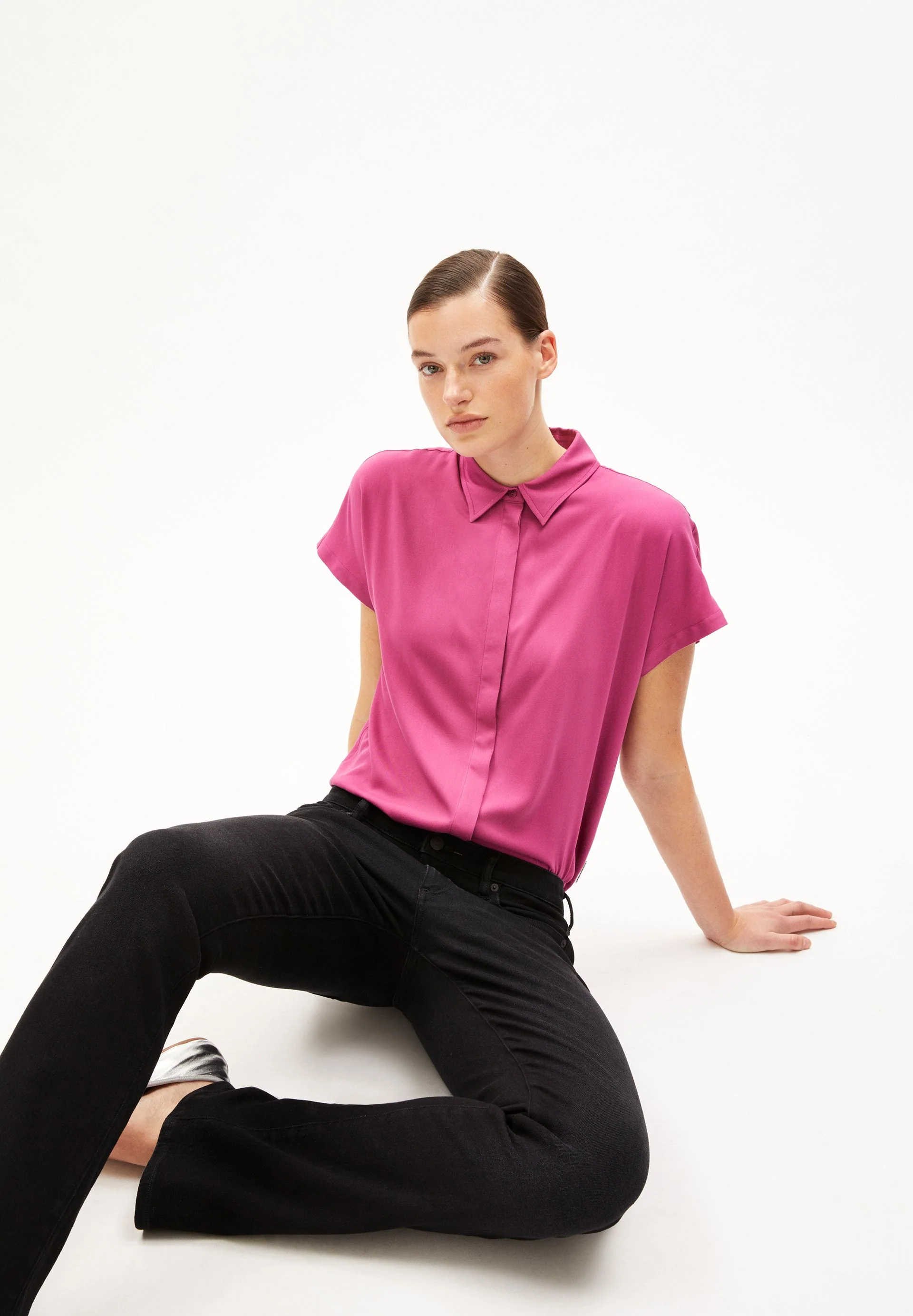 LARISAANA BLUSE | crushed berry - Image 4