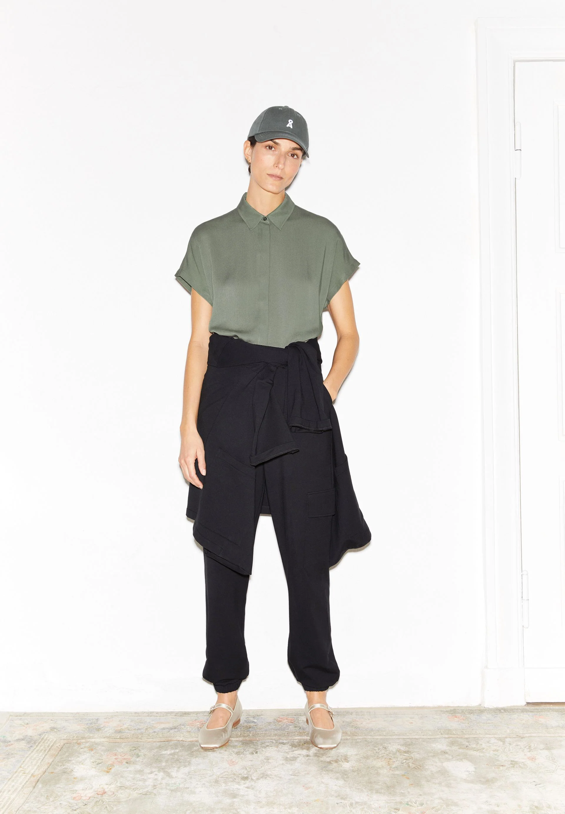 LARISAANA BLUSE | grey green - Image 4