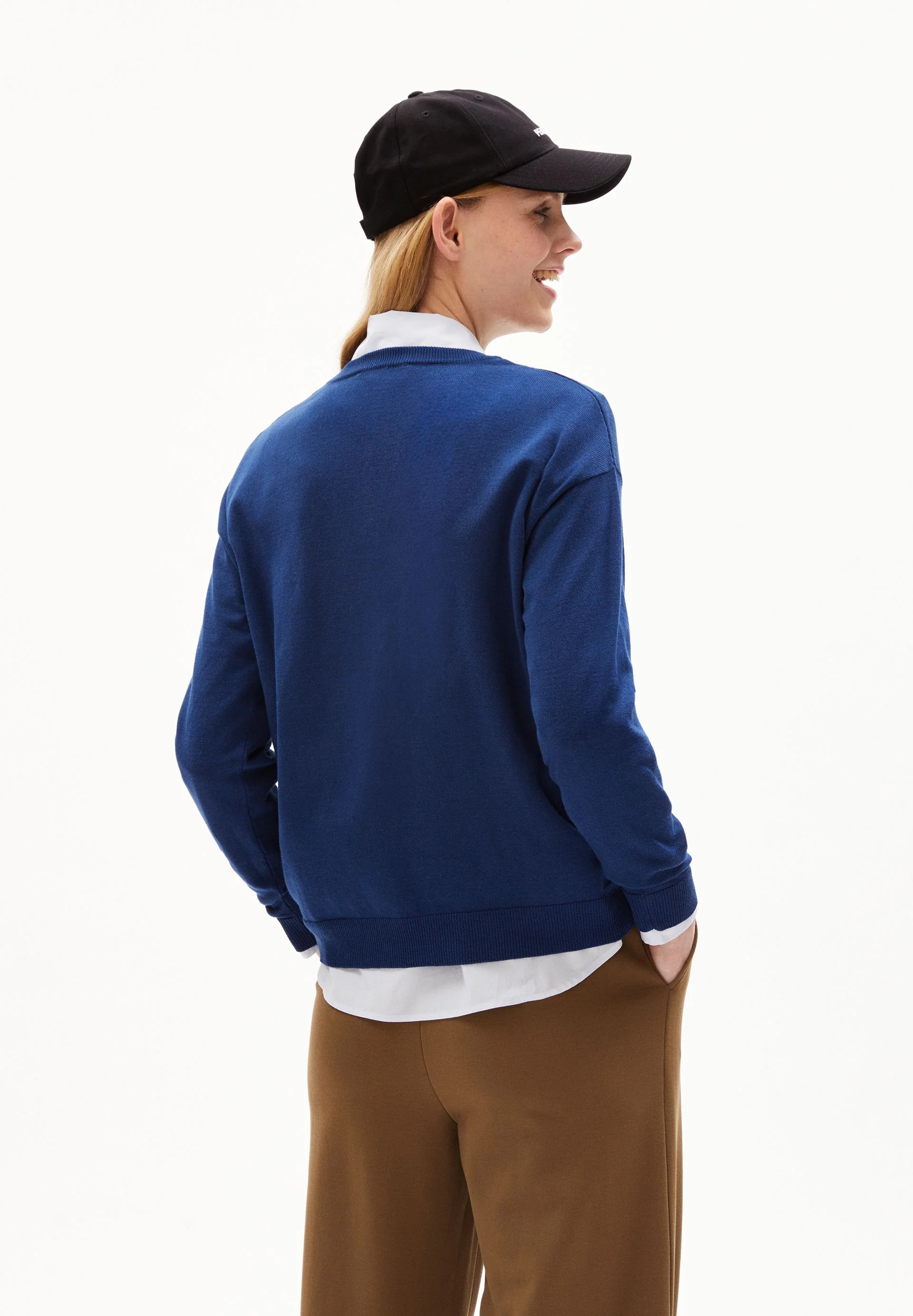 LARUNAA | faded indigo - Image 2