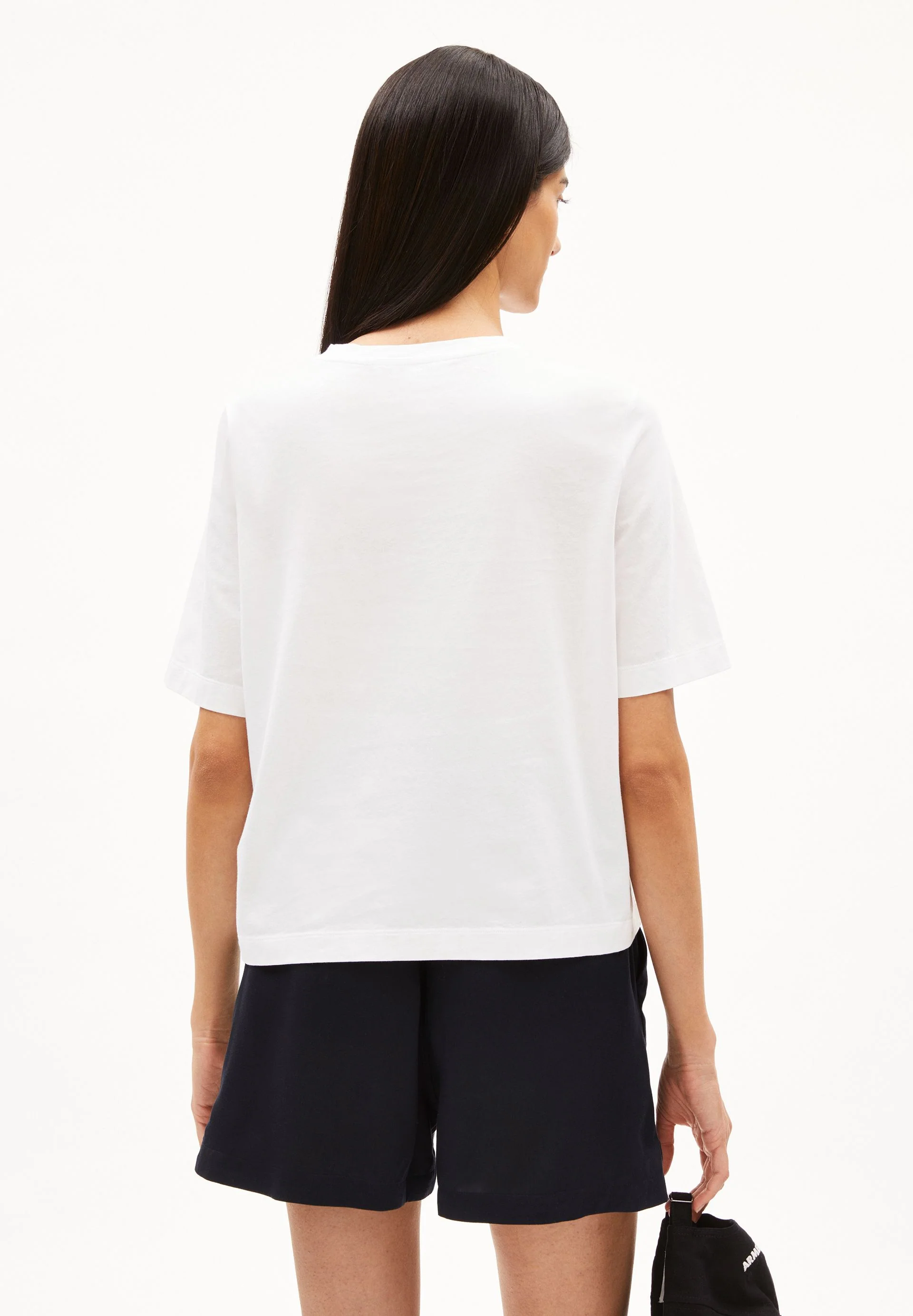 LAYAA LITAA | white - Image 2
