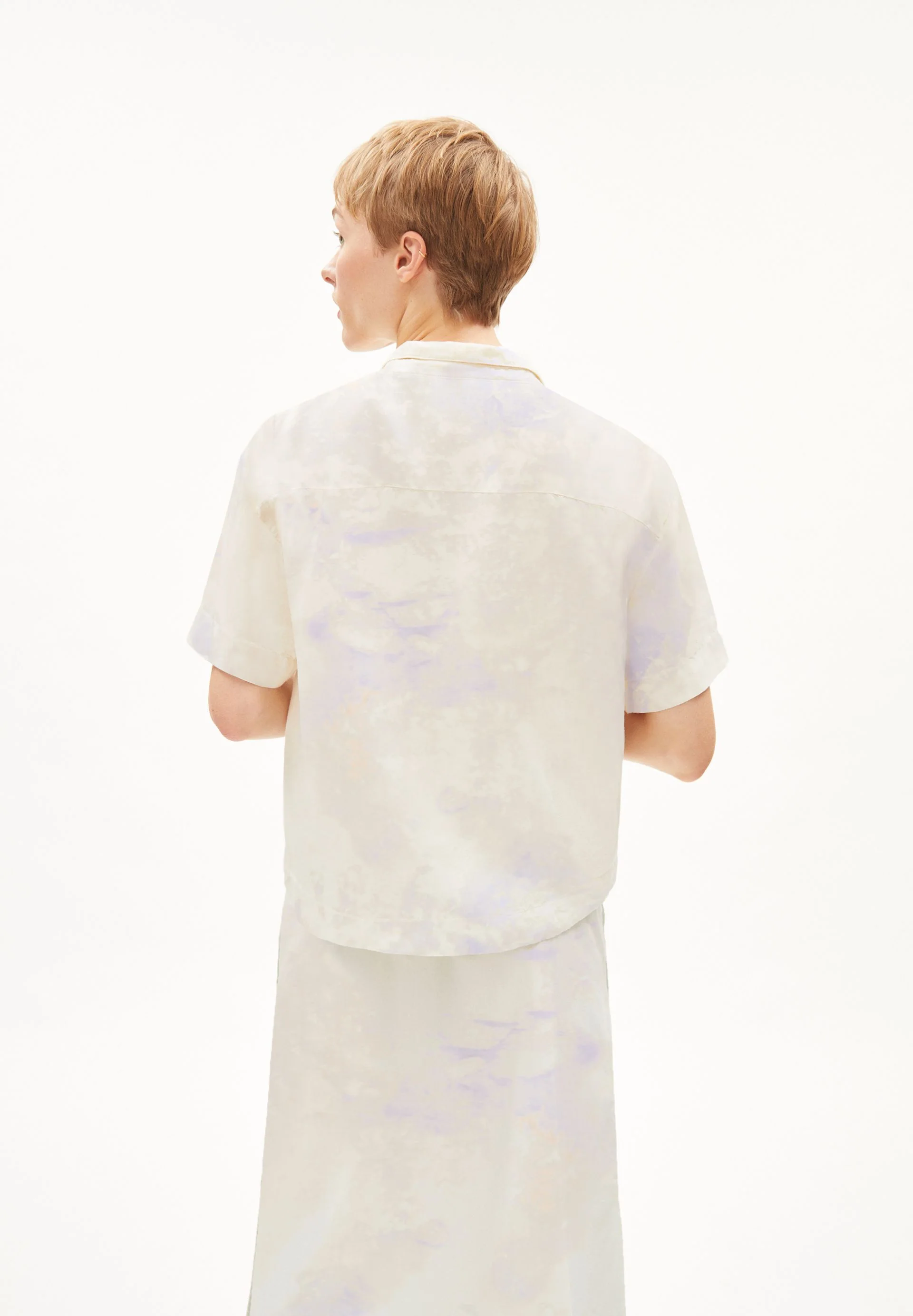 LEAANNE MINERAL | warm blue - Image 2
