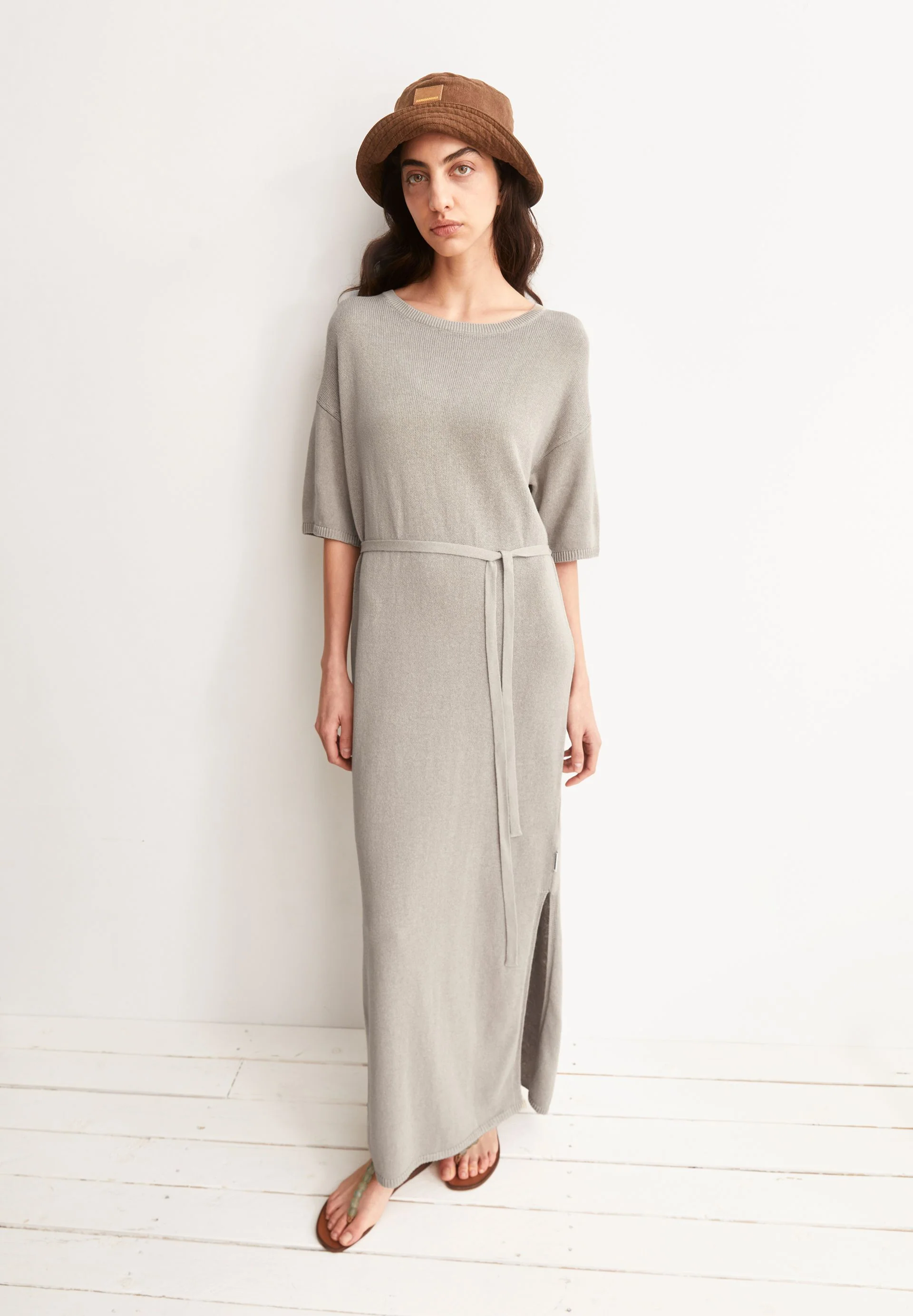 LEINEN-MIX MAXI-STRICKKLEID | sandstone - Image 4
