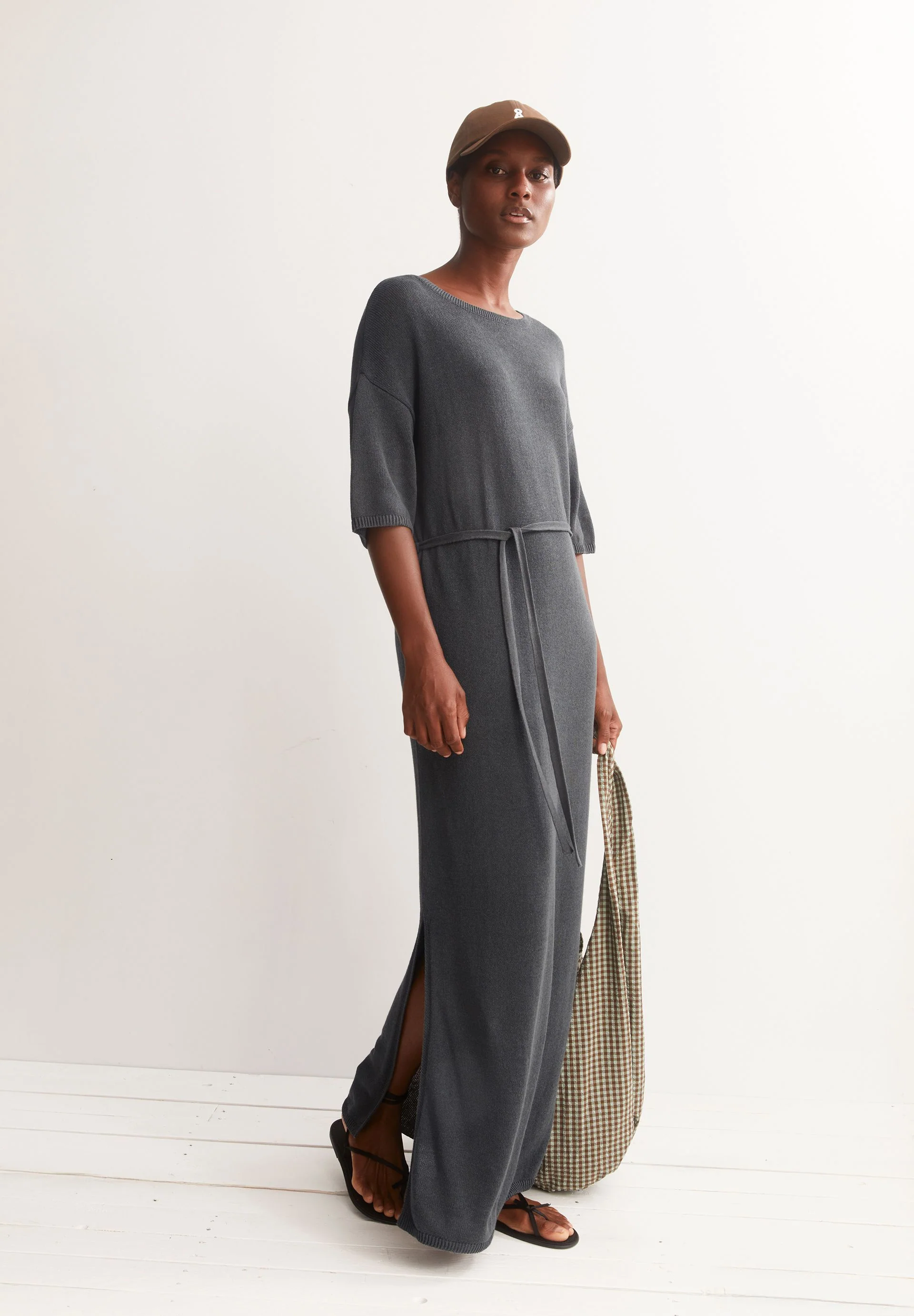 LEINEN-MIX MAXI-STRICKKLEID | space steel - Image 4