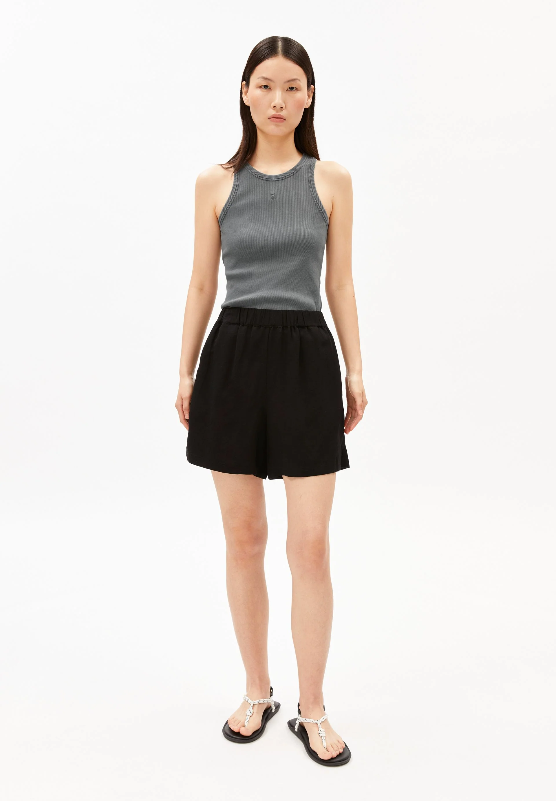LEINEN-MIX PULL-ON SHORTS | black - Image 5