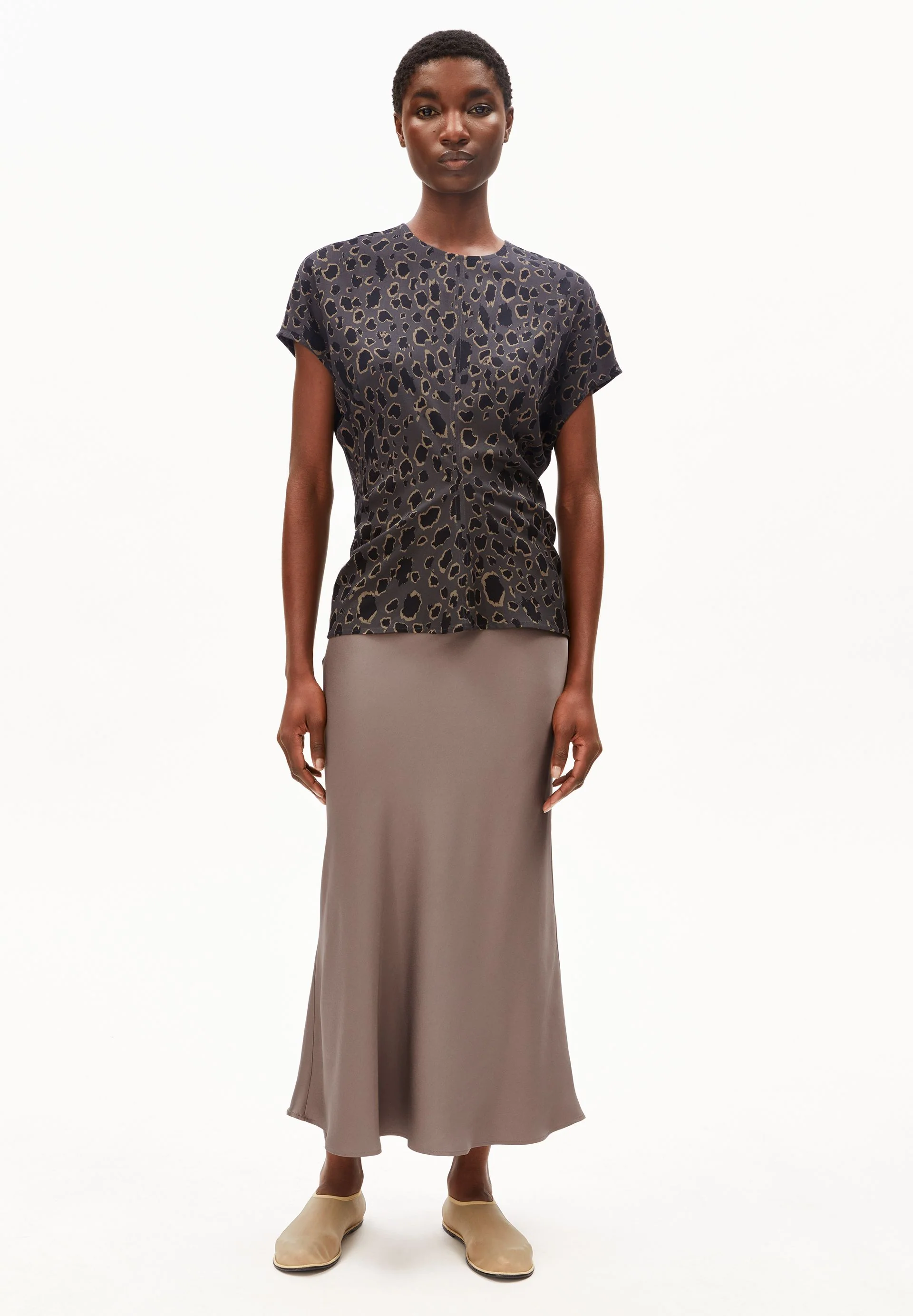 LEO-FLEDERMAUSÄRMEL-BLUSE | dark steel-black - Image 5