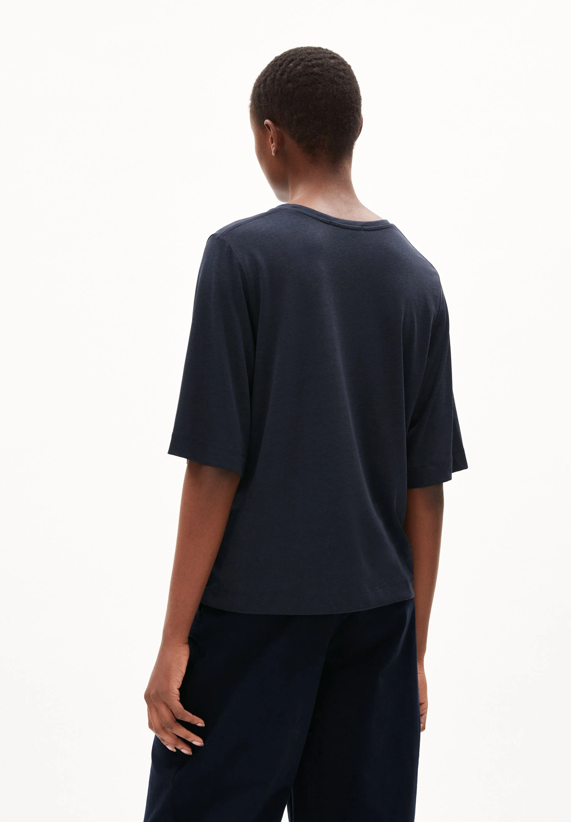 LIANAA | night sky - Image 2