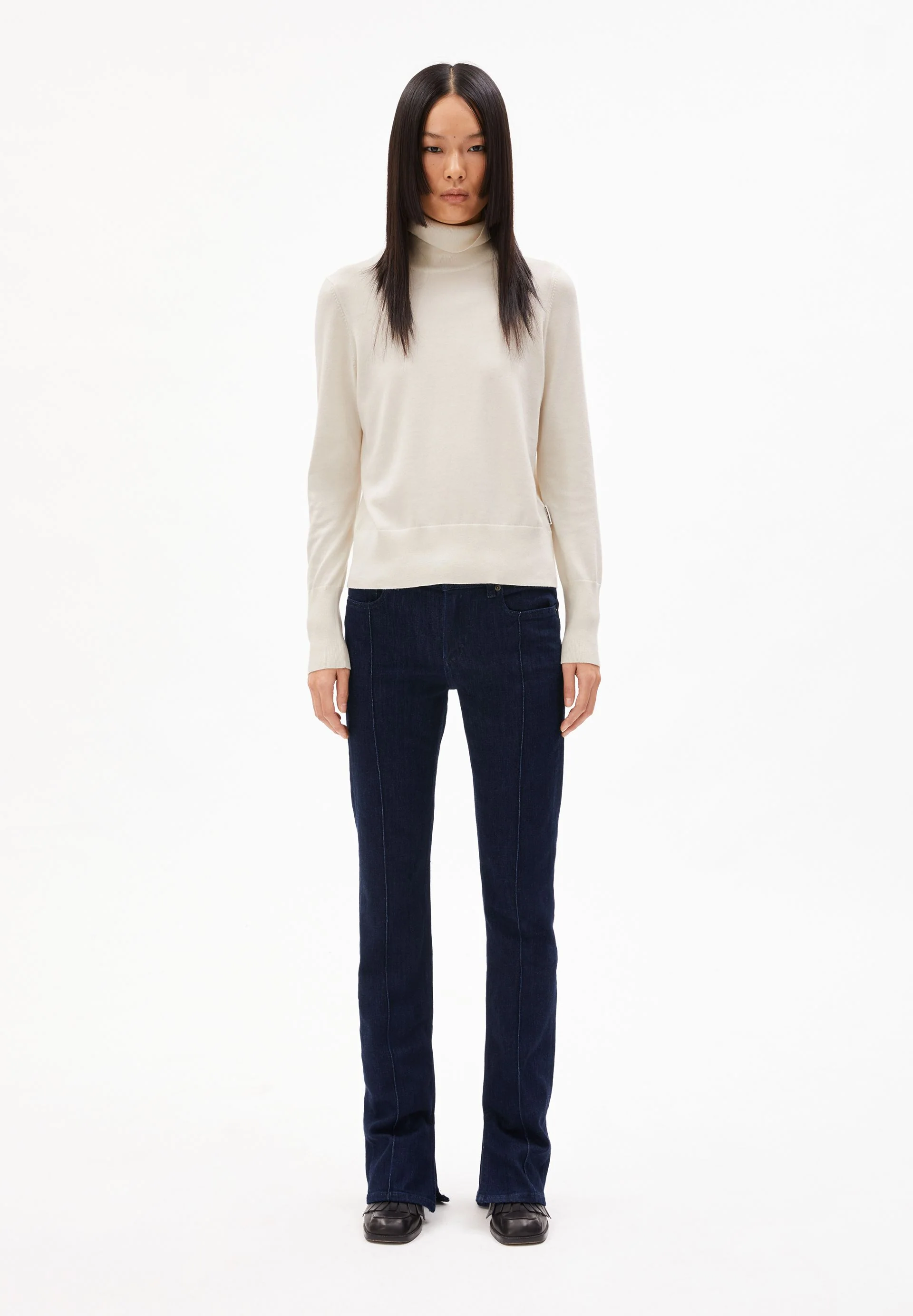 LINDAA LOW | dark cyanic - Image 5