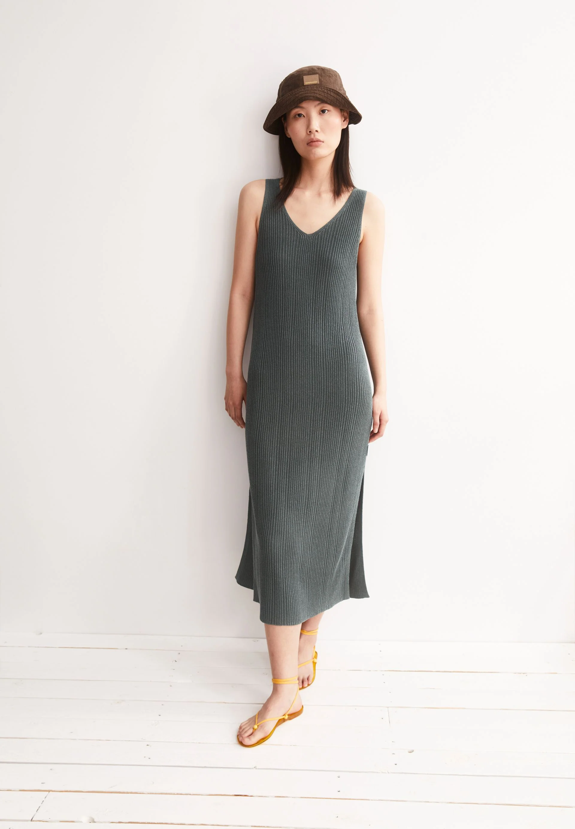 LEINEN-MIX STRICKKLEID | space steel - Image 4