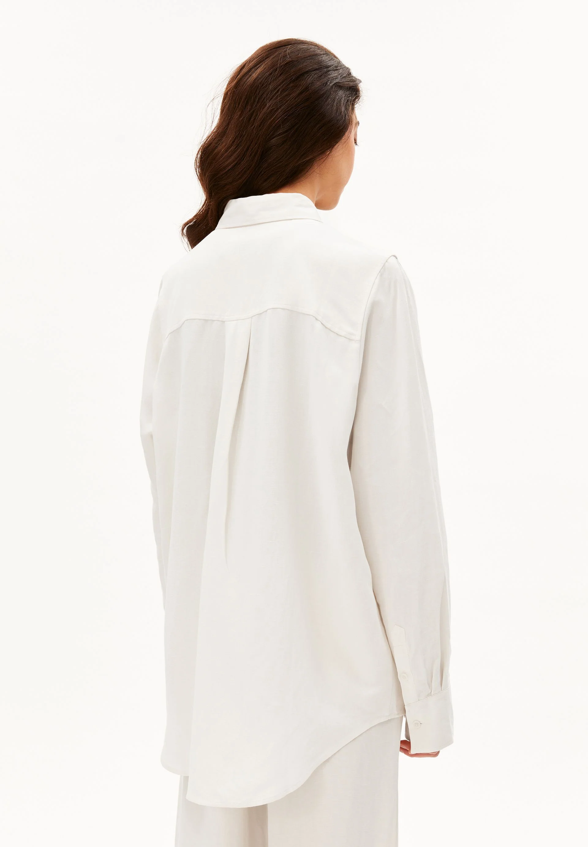 LEINEN-MIX BLUSE | oatmilk - Image 2