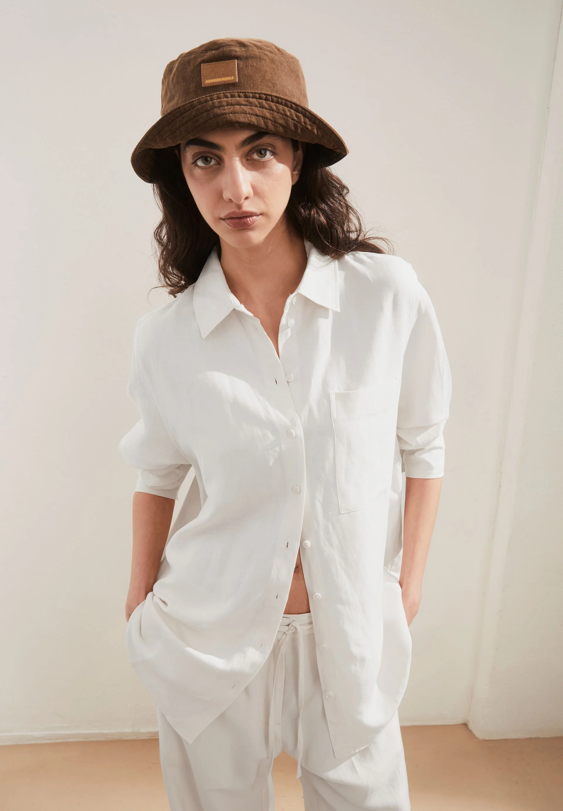 LEINEN-MIX BLUSE | oatmilk - Image 4