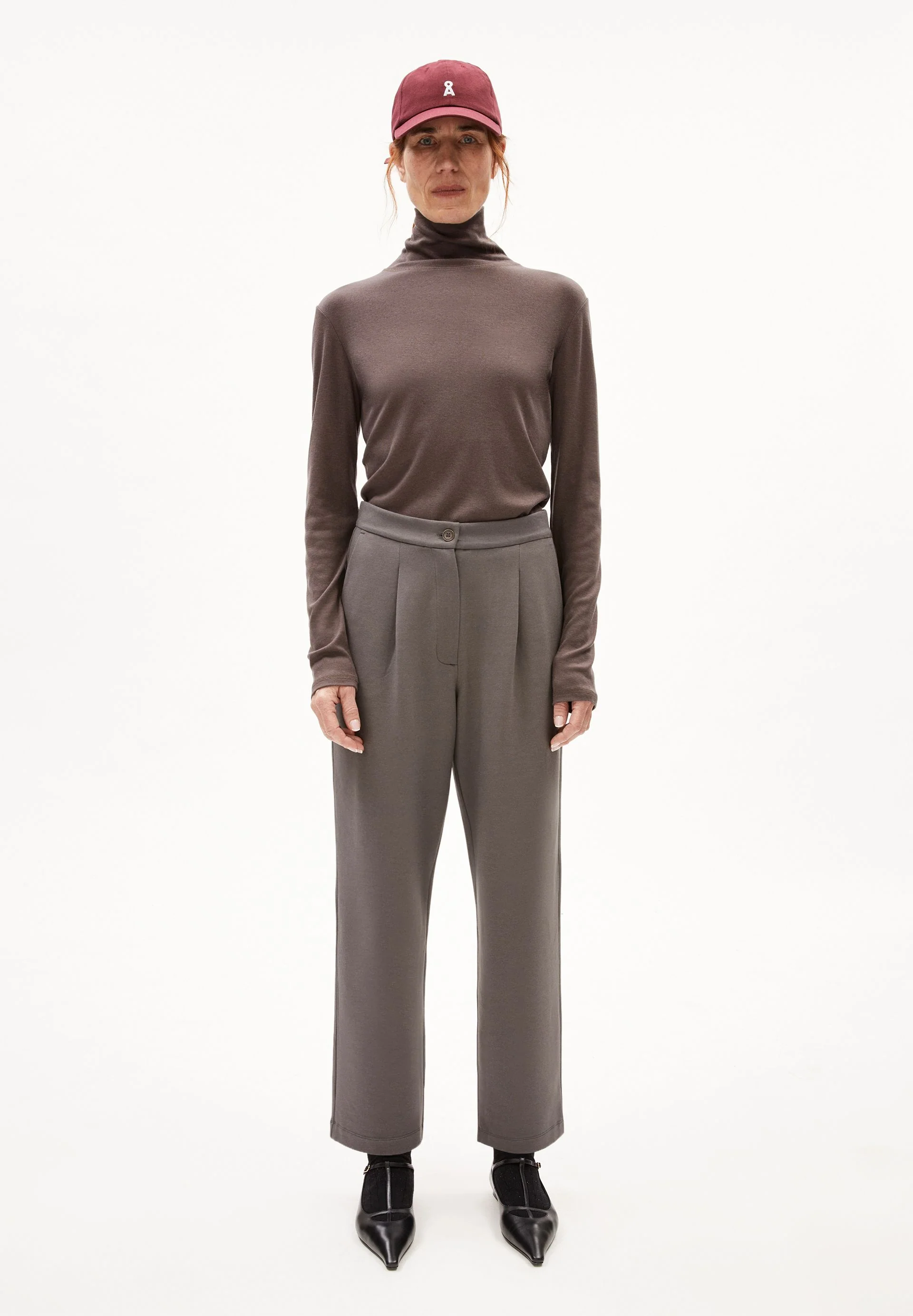 LIRAA LOU | iron cast - Image 5