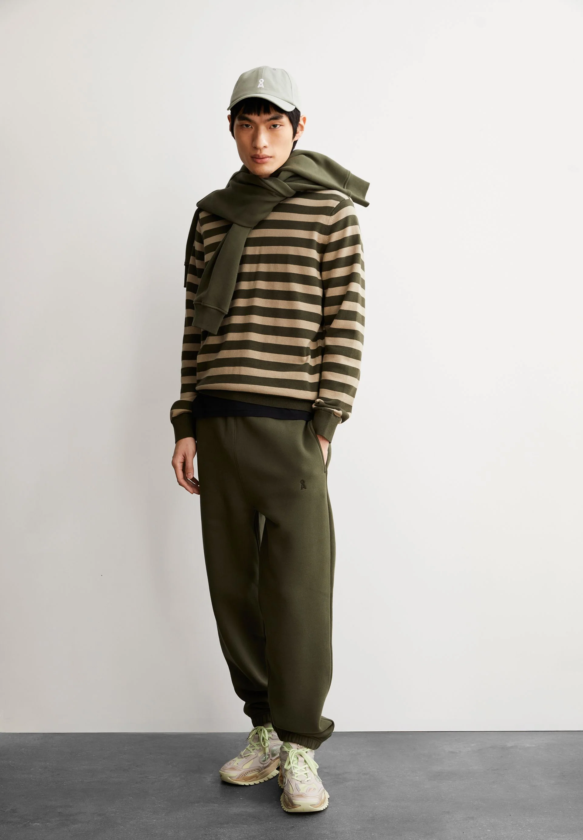 LOUKAA FINE STRIPES STRICKPULLOVER | forest pine-light sage - Image 4