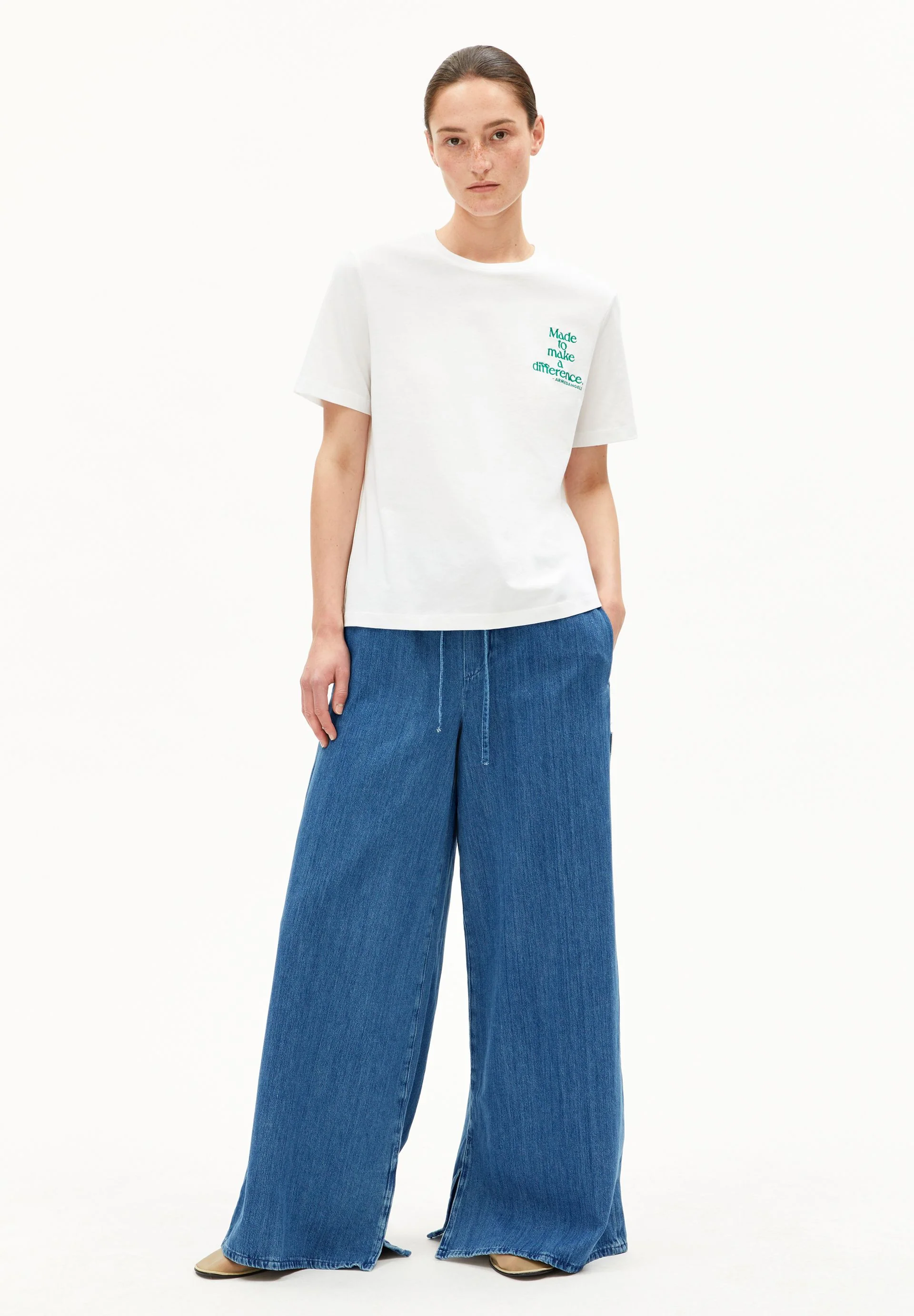 LUALAA DIFFERENCE T-SHIRT | white - Image 5