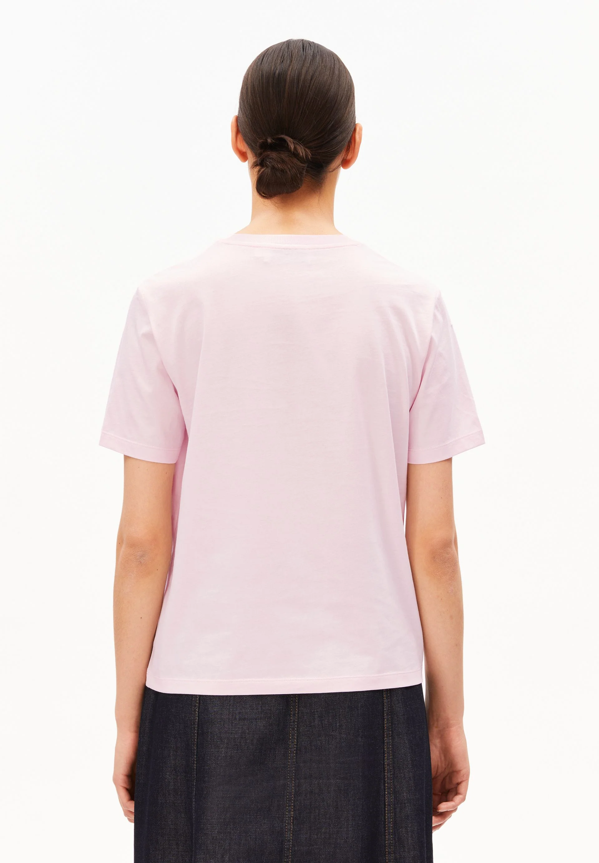 LUALAA EMBRO T-SHIRT | pink mist - Image 2