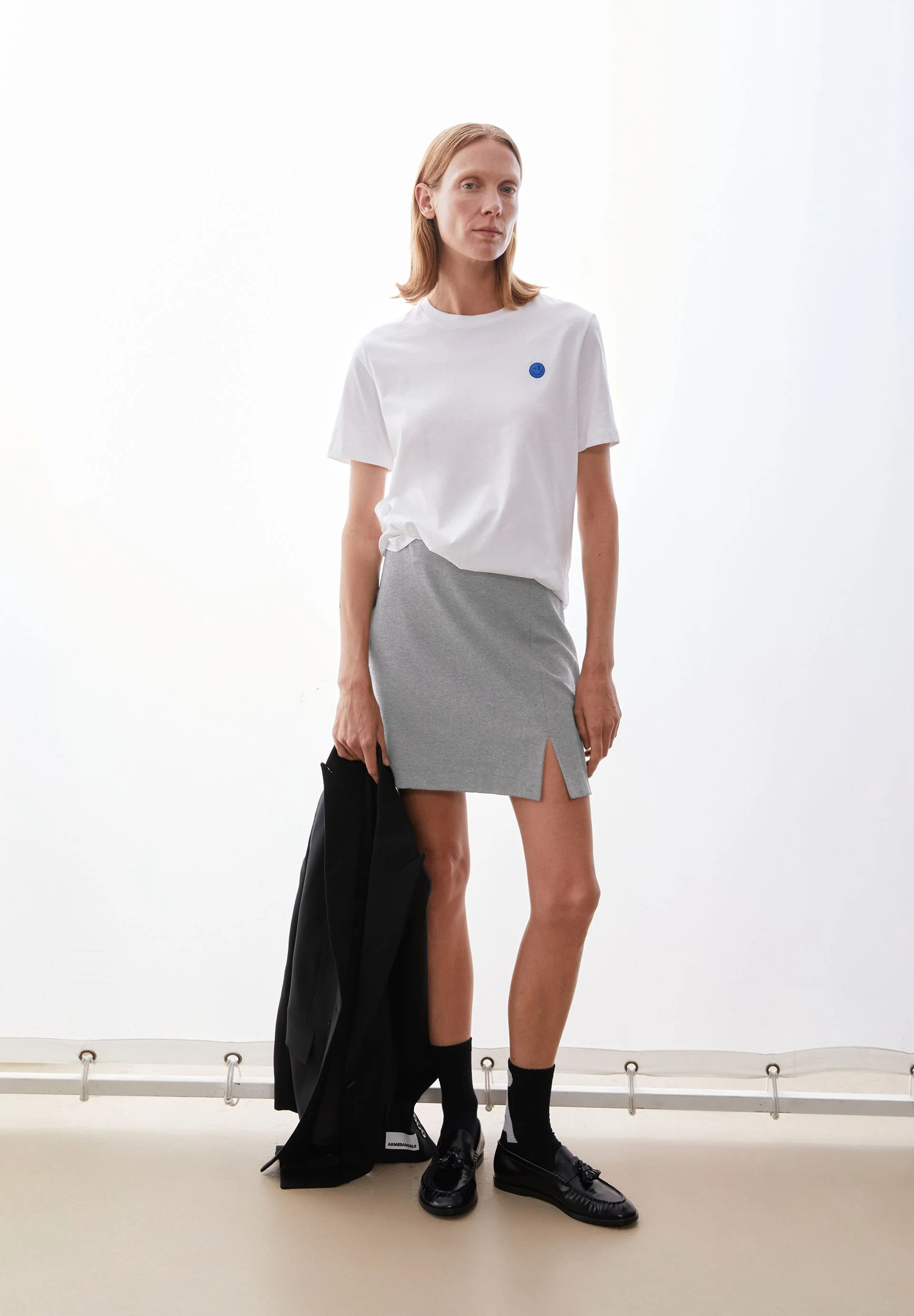 LUALAA EMBRO T-SHIRT | white - Image 4