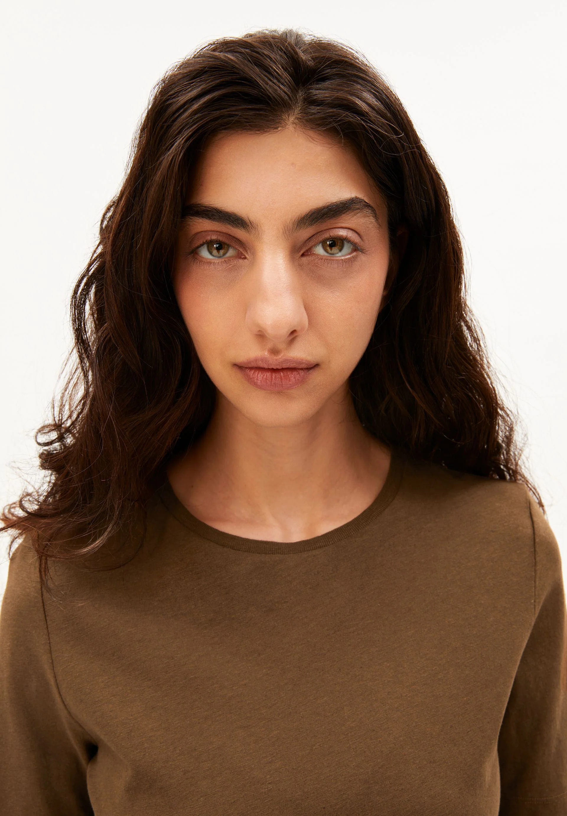 LUALAA LEINEN-MIX T-SHIRT | dried palm - Image 3