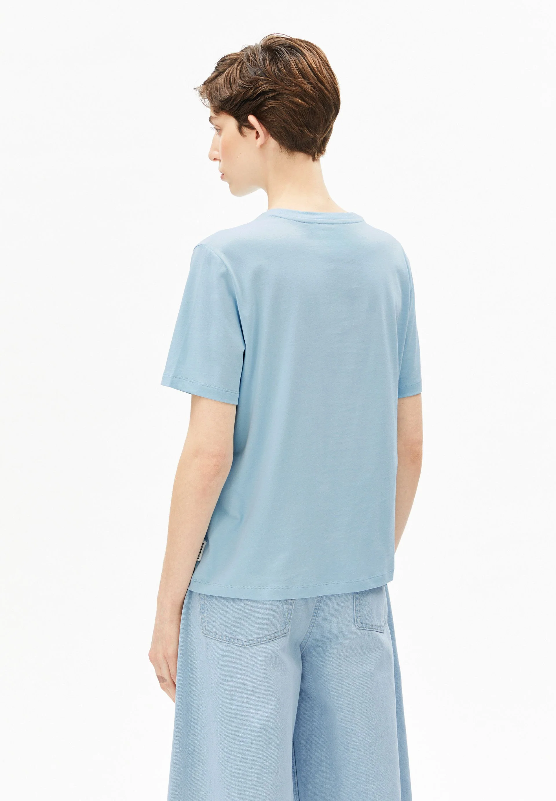 LUALAA T-SHIRT | blue glow - Image 2