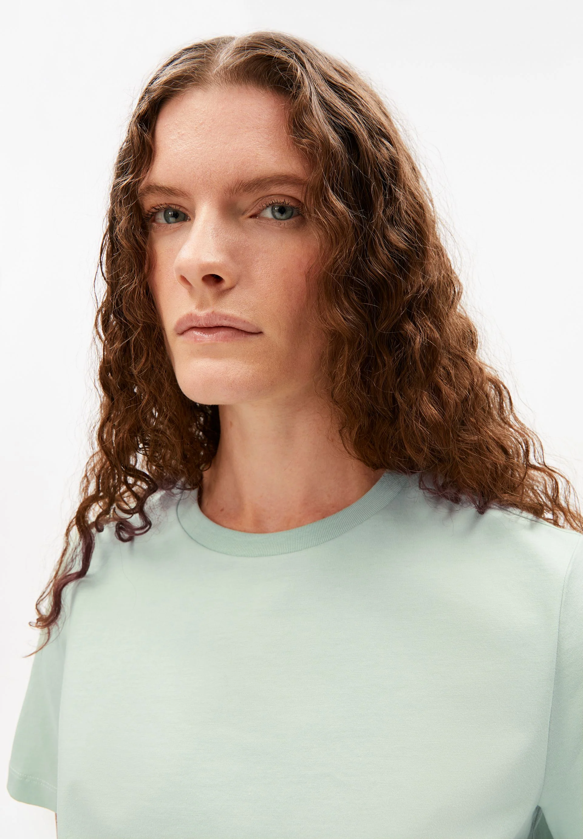 LUALAA T-SHIRT | foam - Image 3
