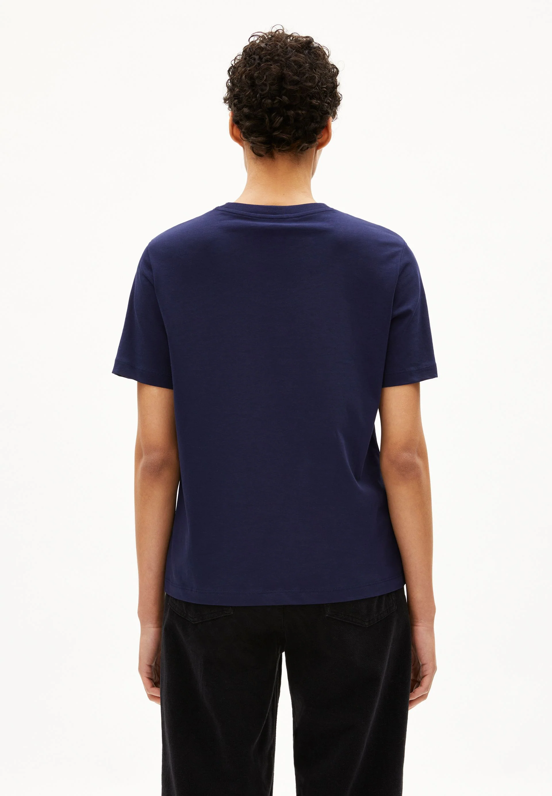 LUALAA T-SHIRT | tinted navy - Image 2