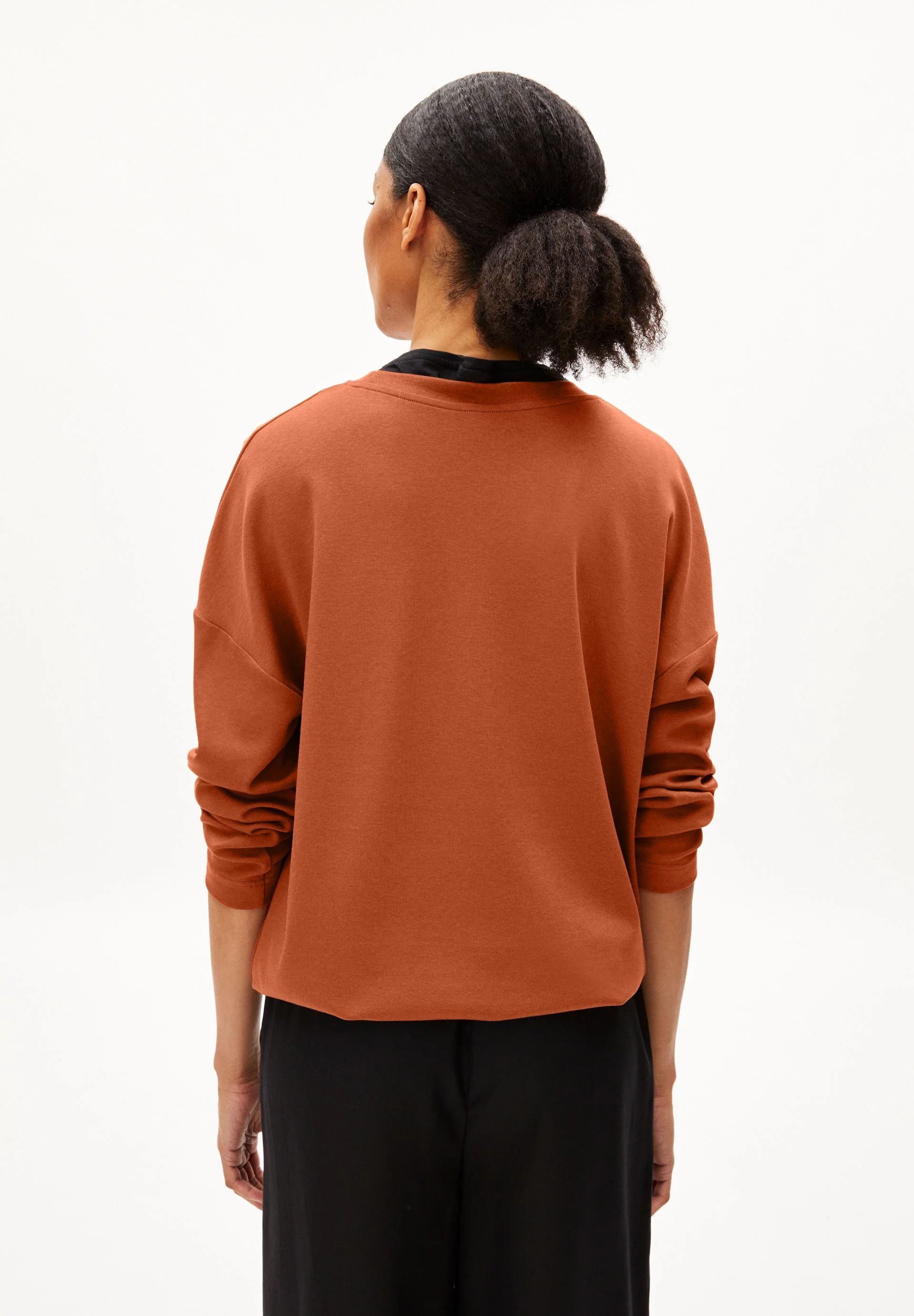 MAAILAA | reddish brown - Image 2