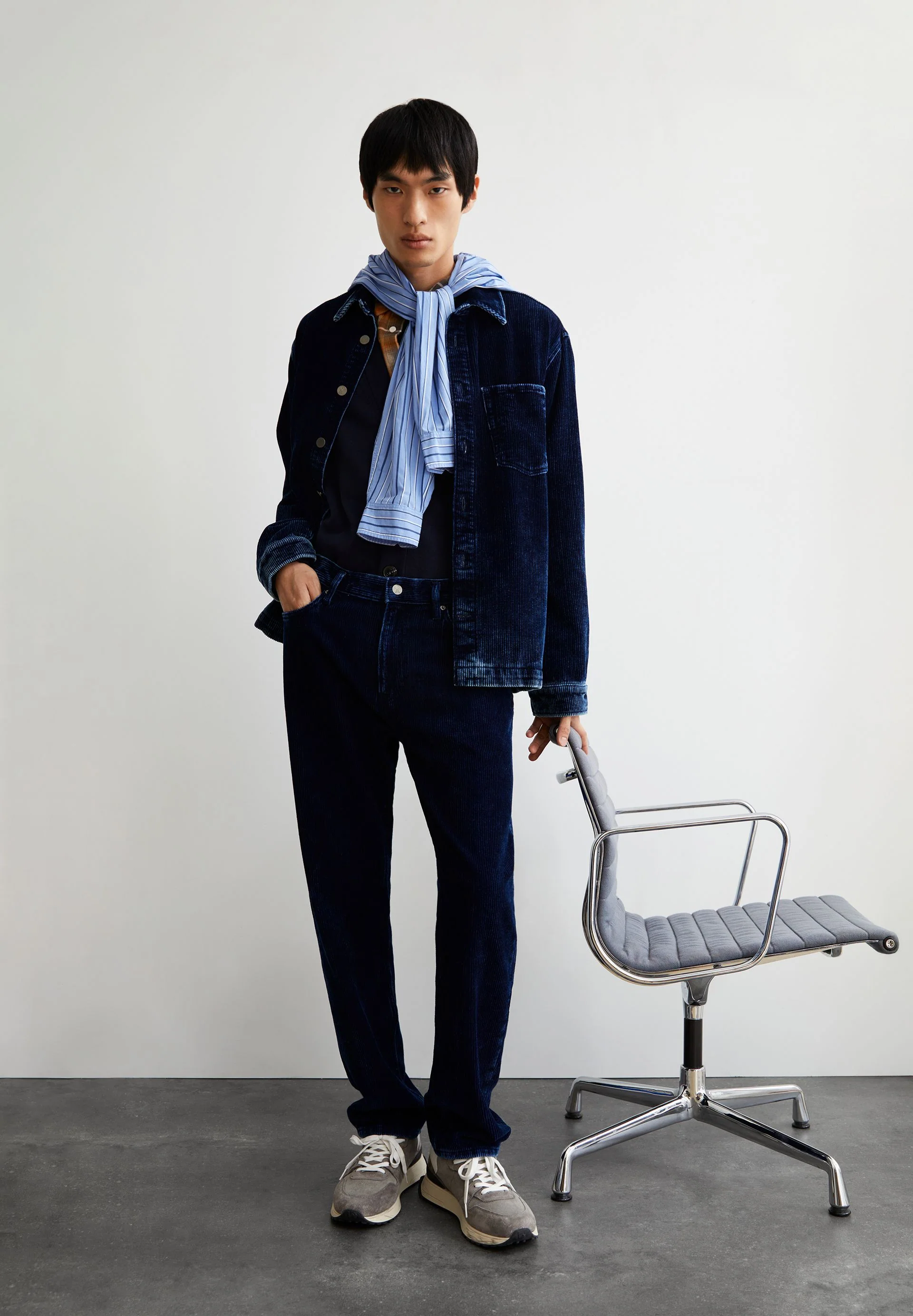 MAAKX INDIGO CORDHOSE | indigo corduroy - Image 4