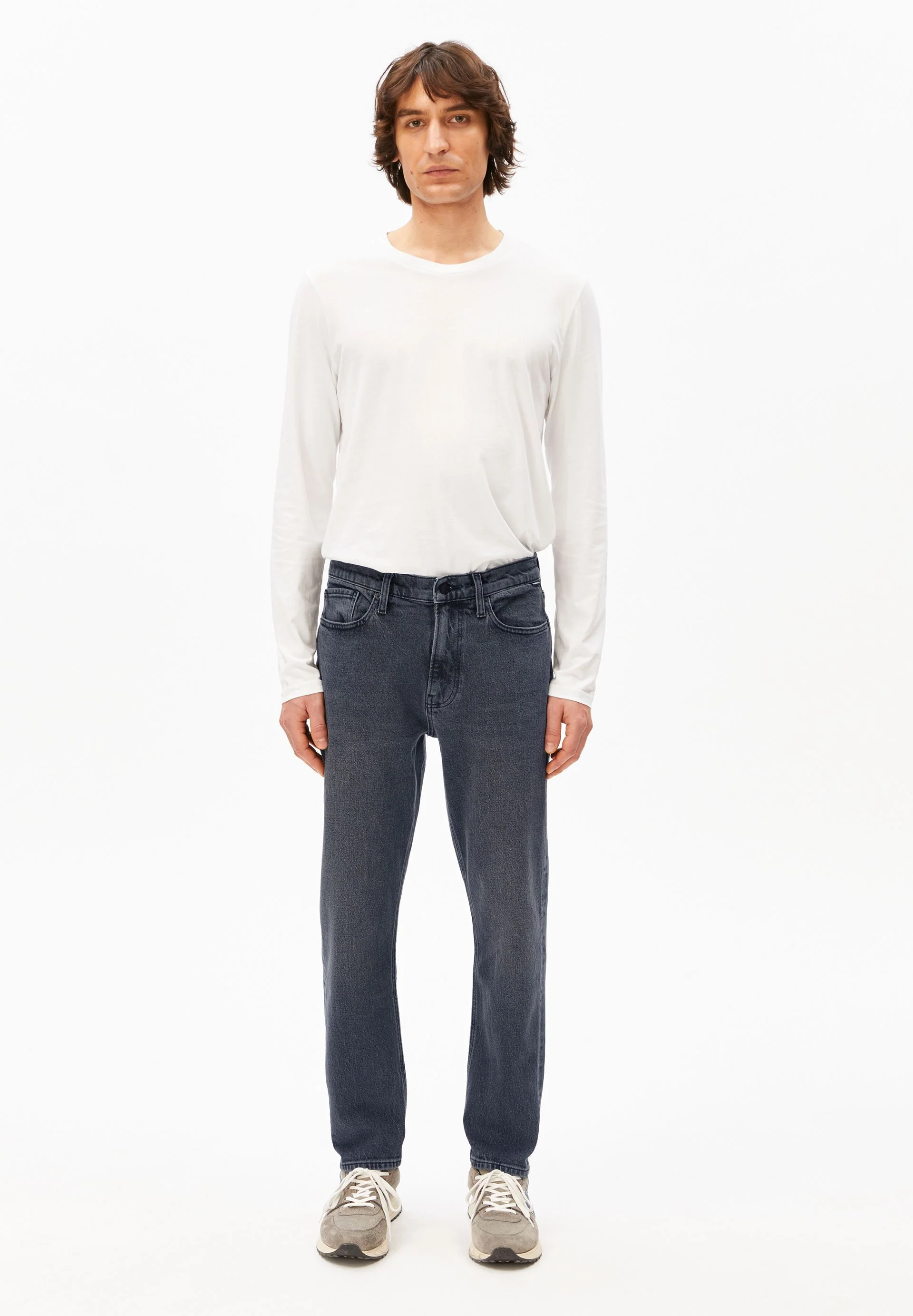 MAAKX RELAXED TAPERED JEANS | cadria - Image 5