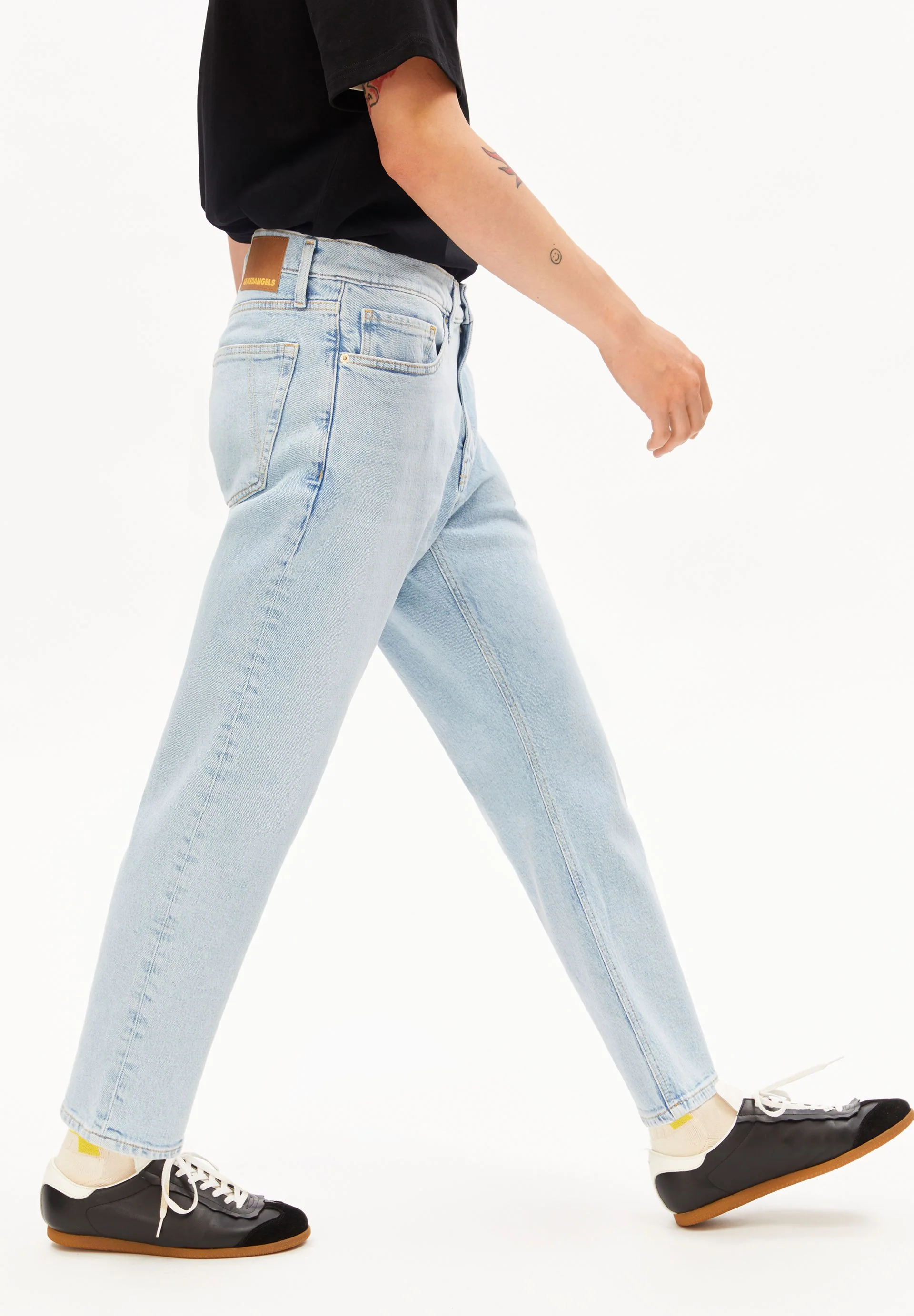 MAAKX RELAXED TAPERED JEANS | eman - Image 6
