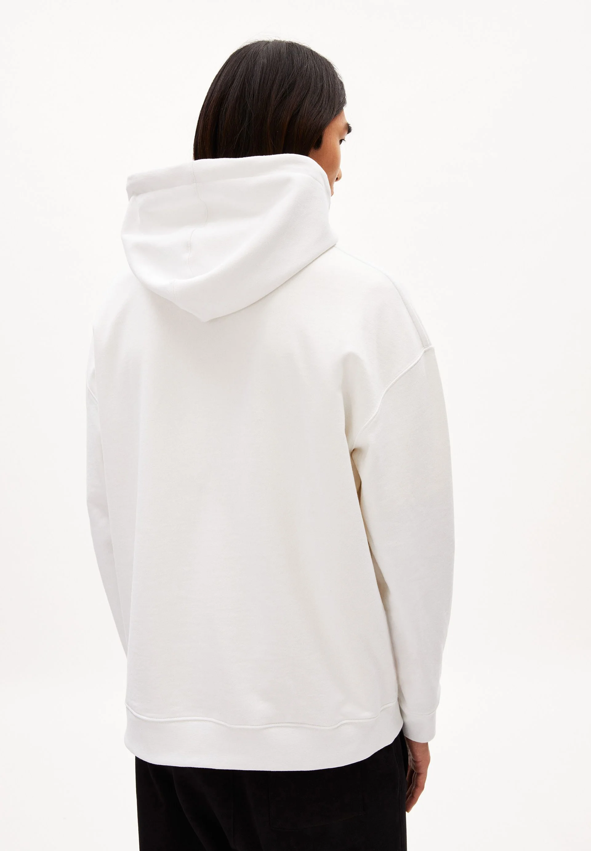 MAALI ICONIC CAPSULE | white - Image 2