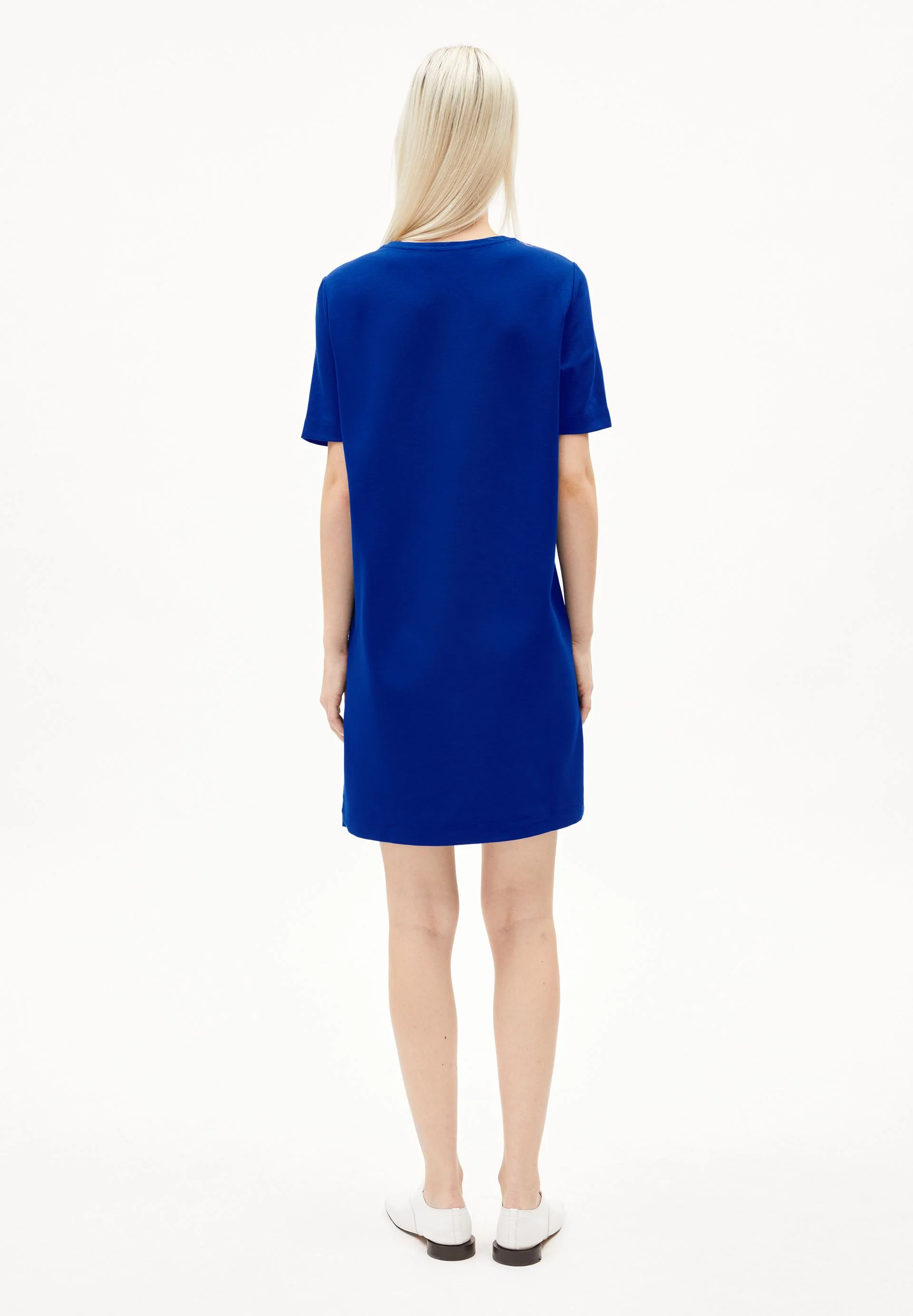MAARILIANA KLEID | lapis blue - Image 2