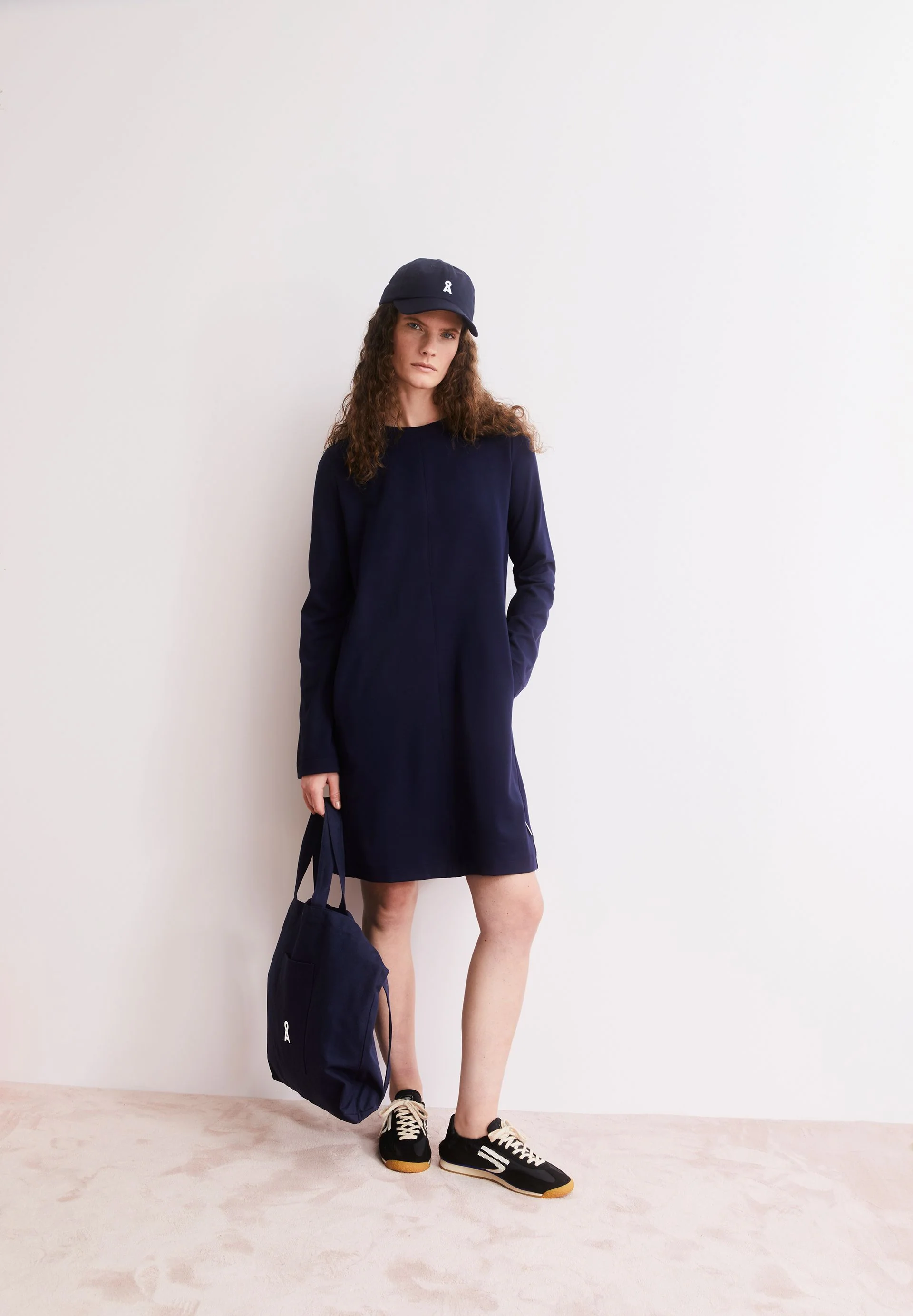 MAARILIANA LANGÄRMLIGES JERSEYKLEID | tinted navy - Image 4