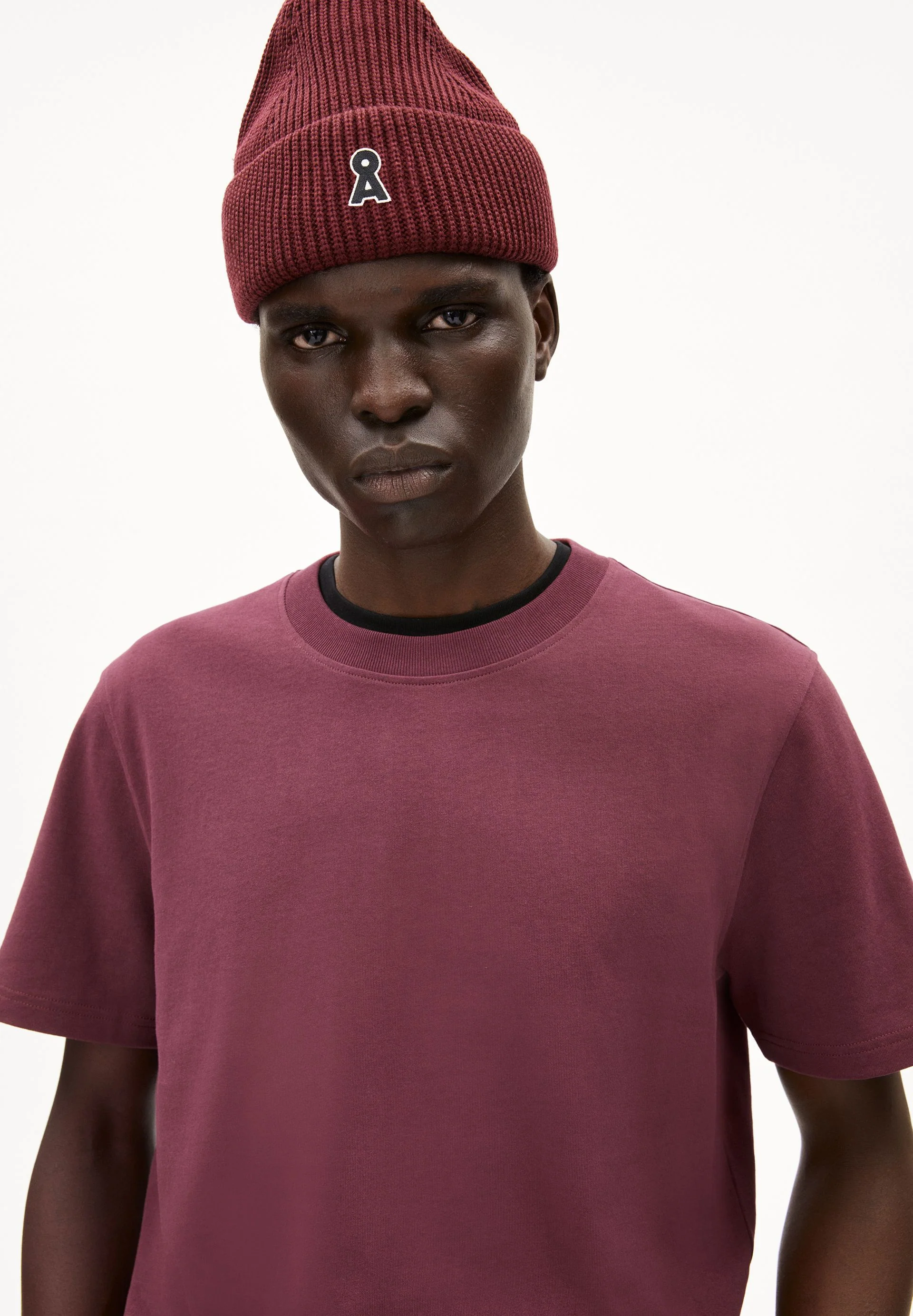 MAARKOS T-SHIRT | cranberry juice - Image 3