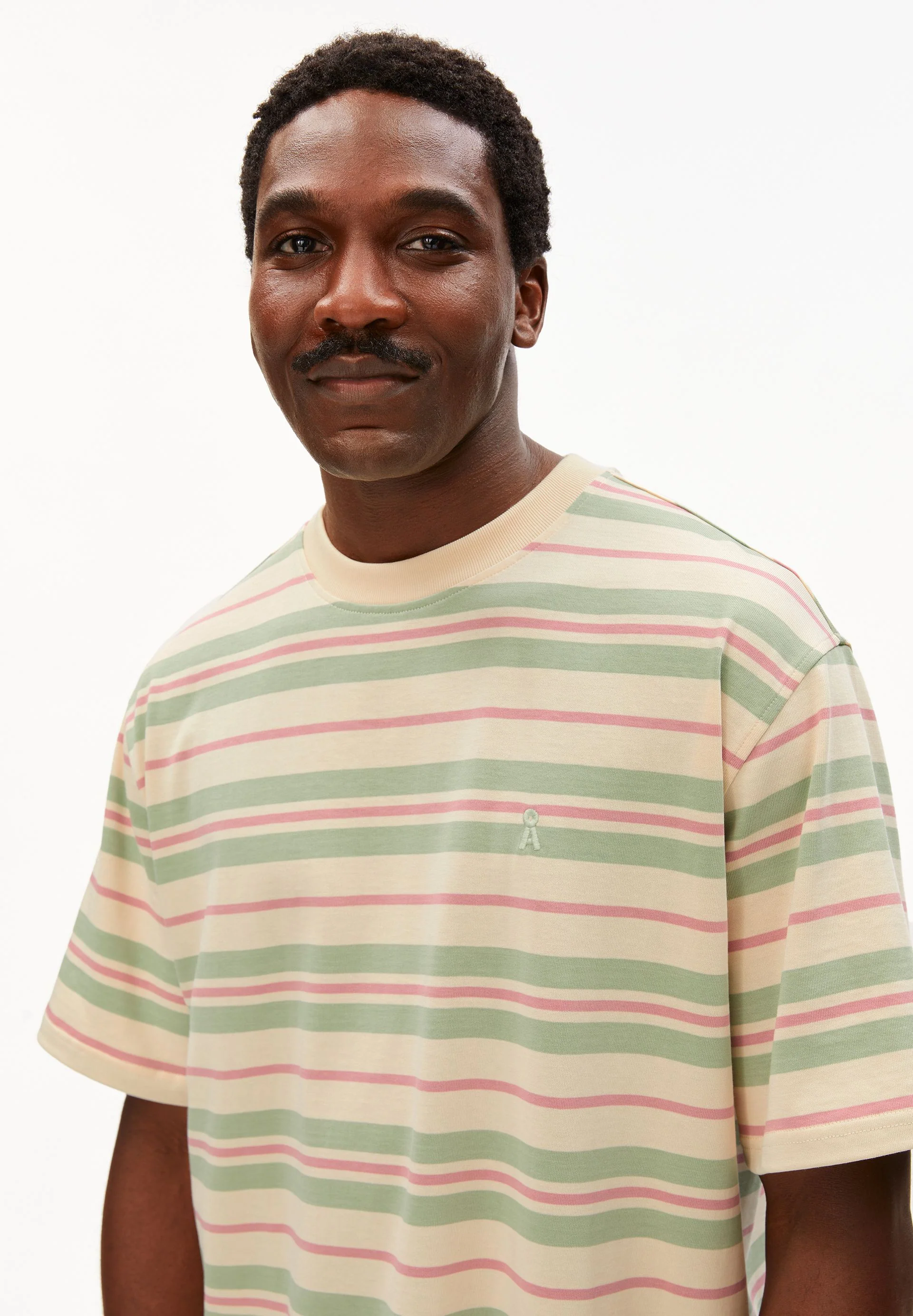 MAARKOS GESTREIFTES T-SHIRT | foam-washed berry - Image 3