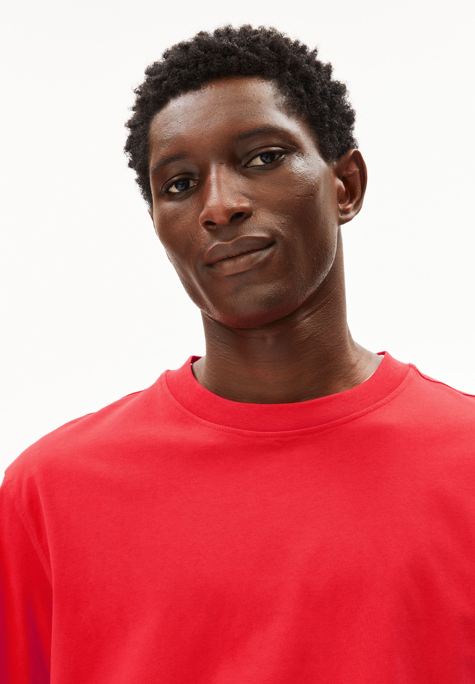 MAARKOS MID WEIGHT T-SHIRT | mars red - Image 3