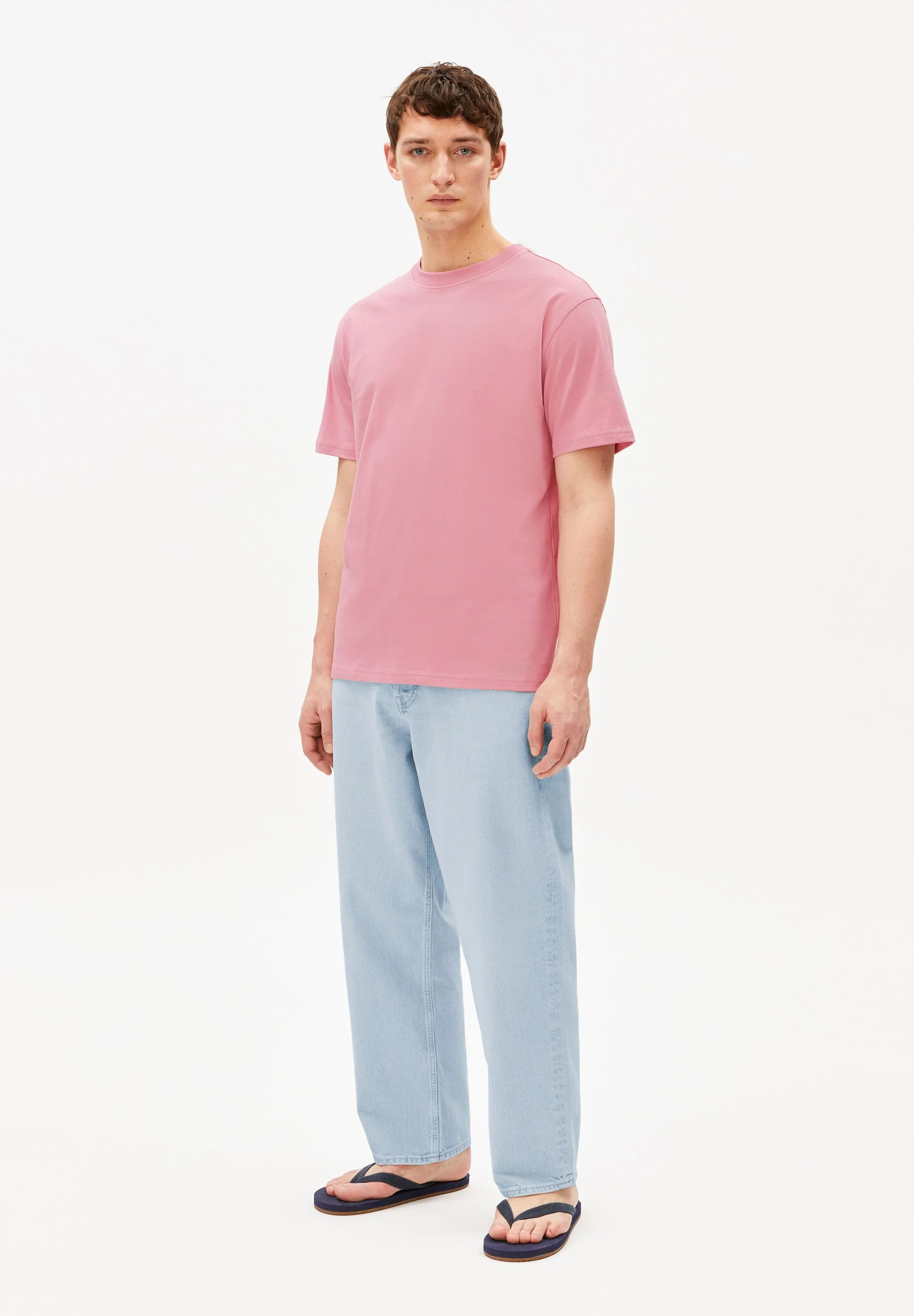 MAARKOS MID WEIGHT T-SHIRT | washed berry - Image 5