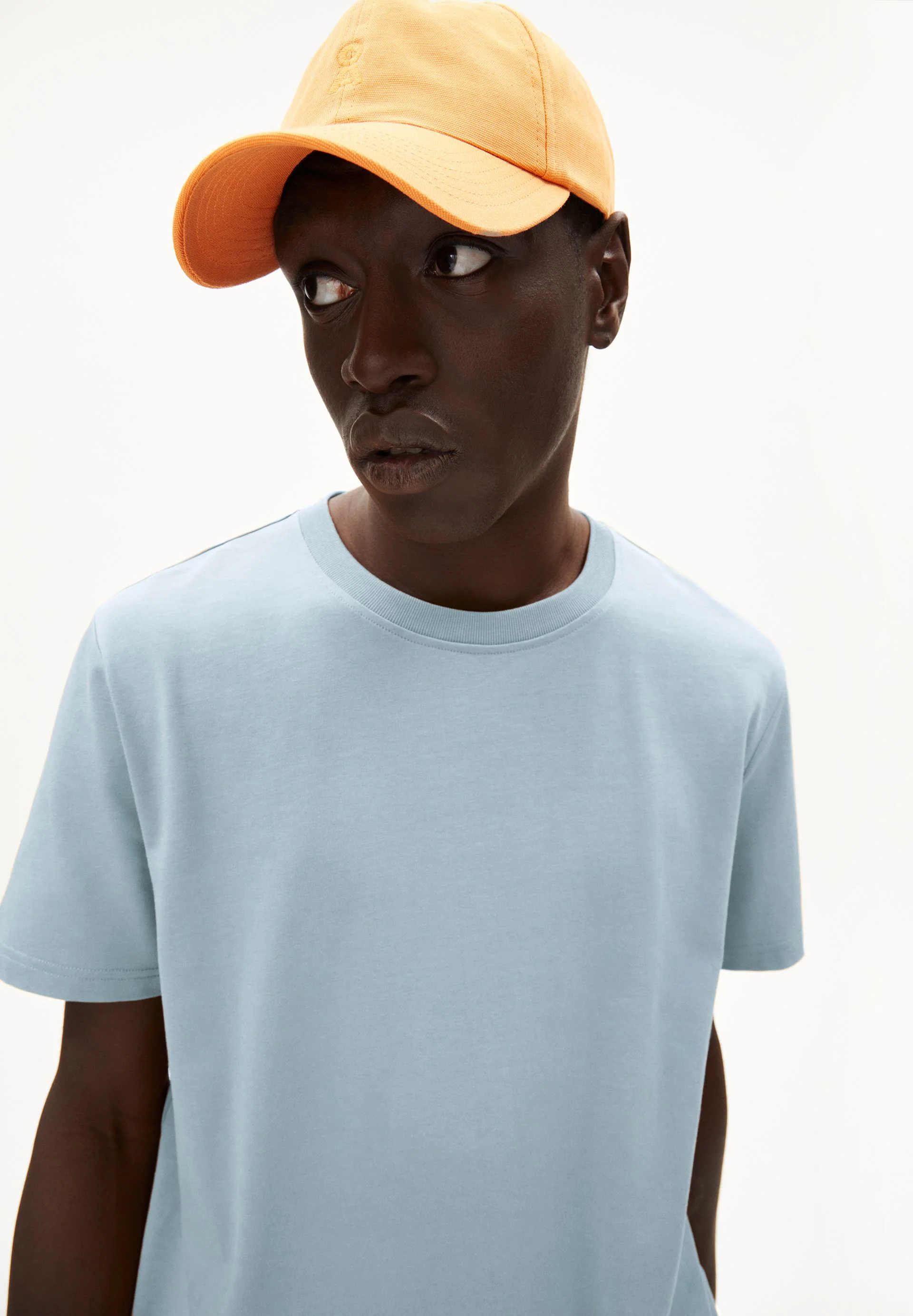 MAARKOS T-SHIRT | morning sky - Image 3