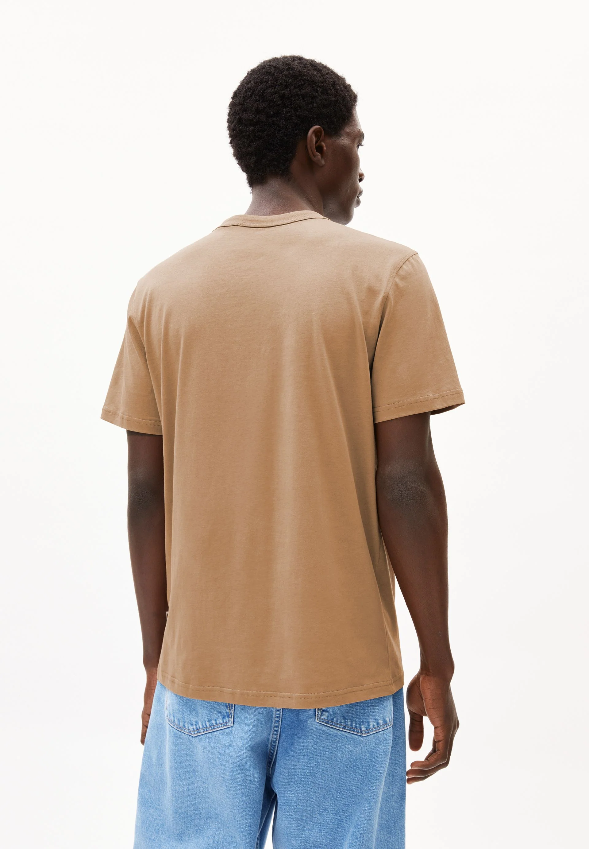 MAARKOS POCKET T-SHIRT | pale umber - Image 2