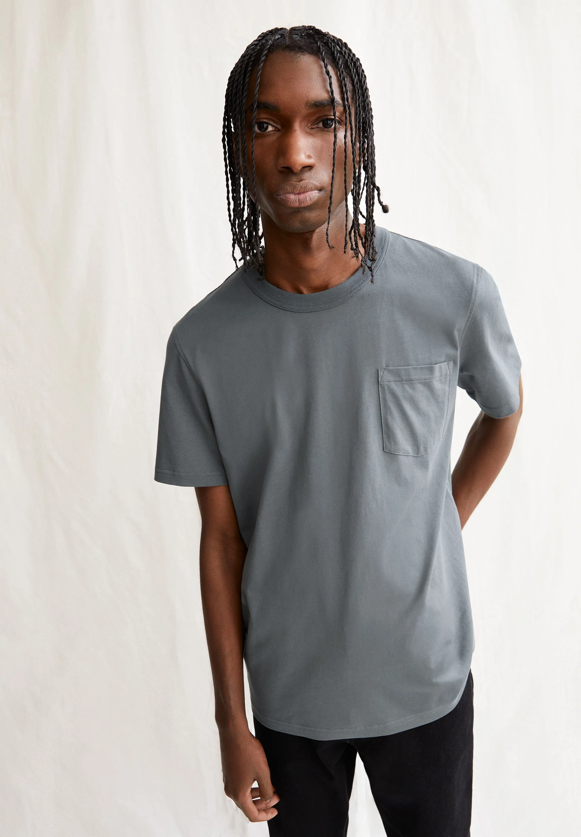 MAARKOS POCKET T-SHIRT | space steel - Image 4