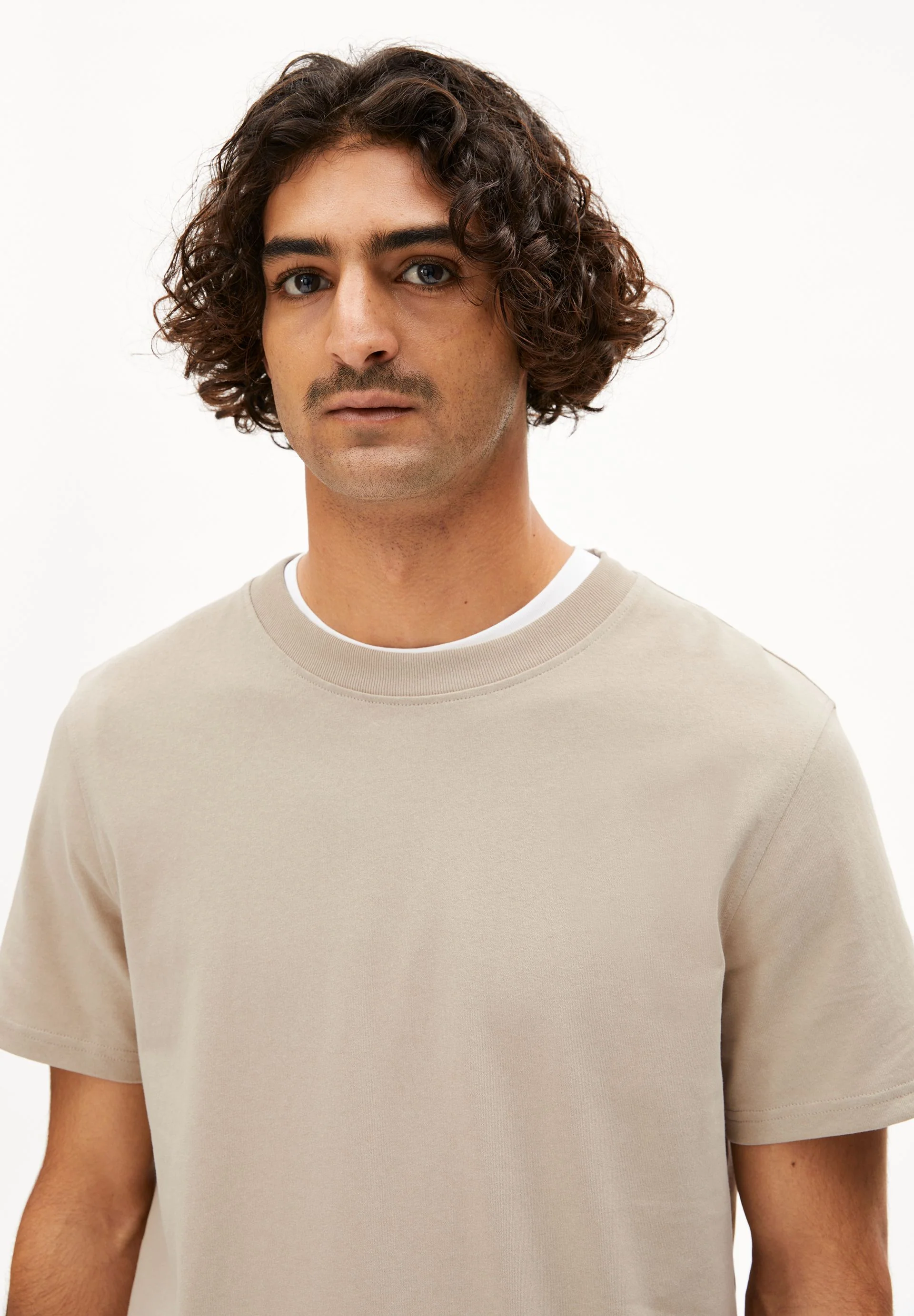 MAARKOS T-SHIRT | sandstone - Image 3