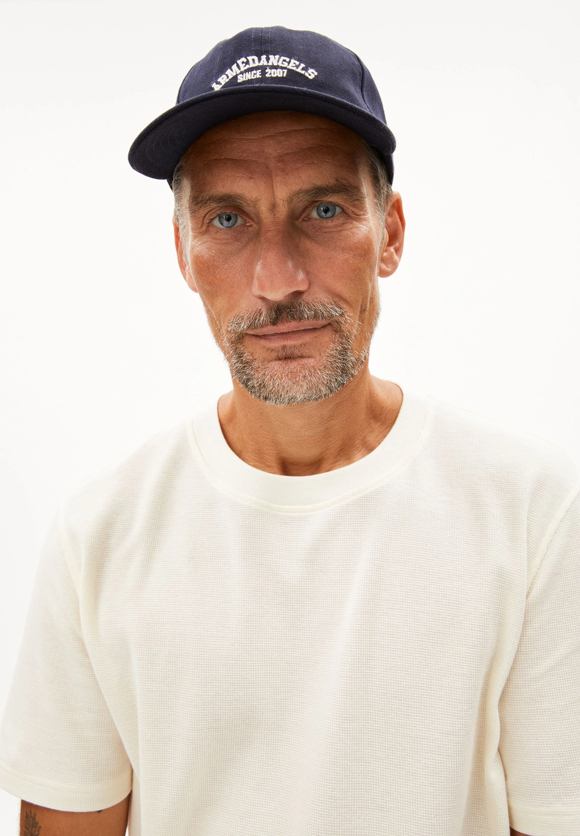 MAARKOS WAFFLE T-SHIRT | oatmilk - Image 3