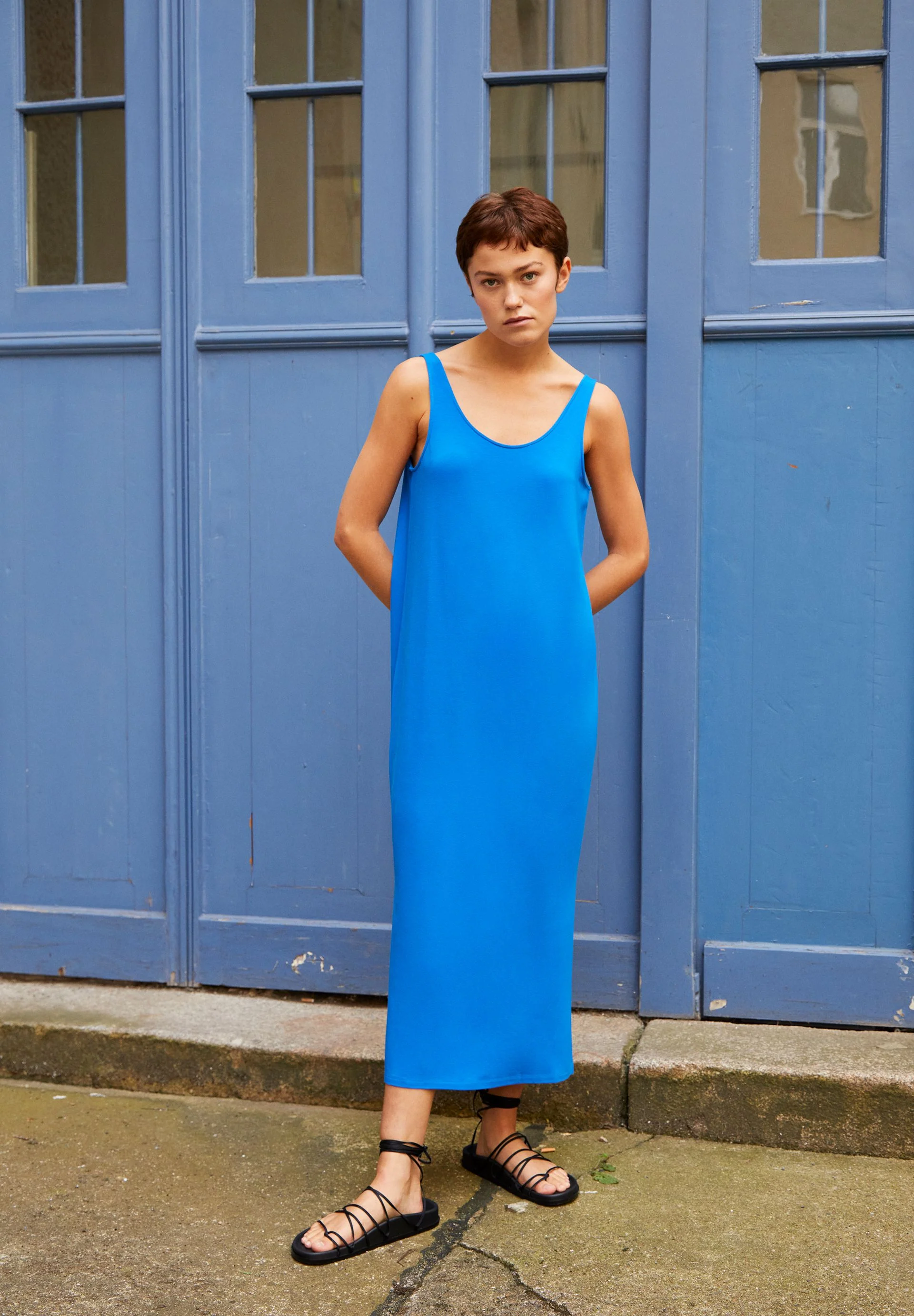 MAELIAA SOLID | warm blue - Image 4