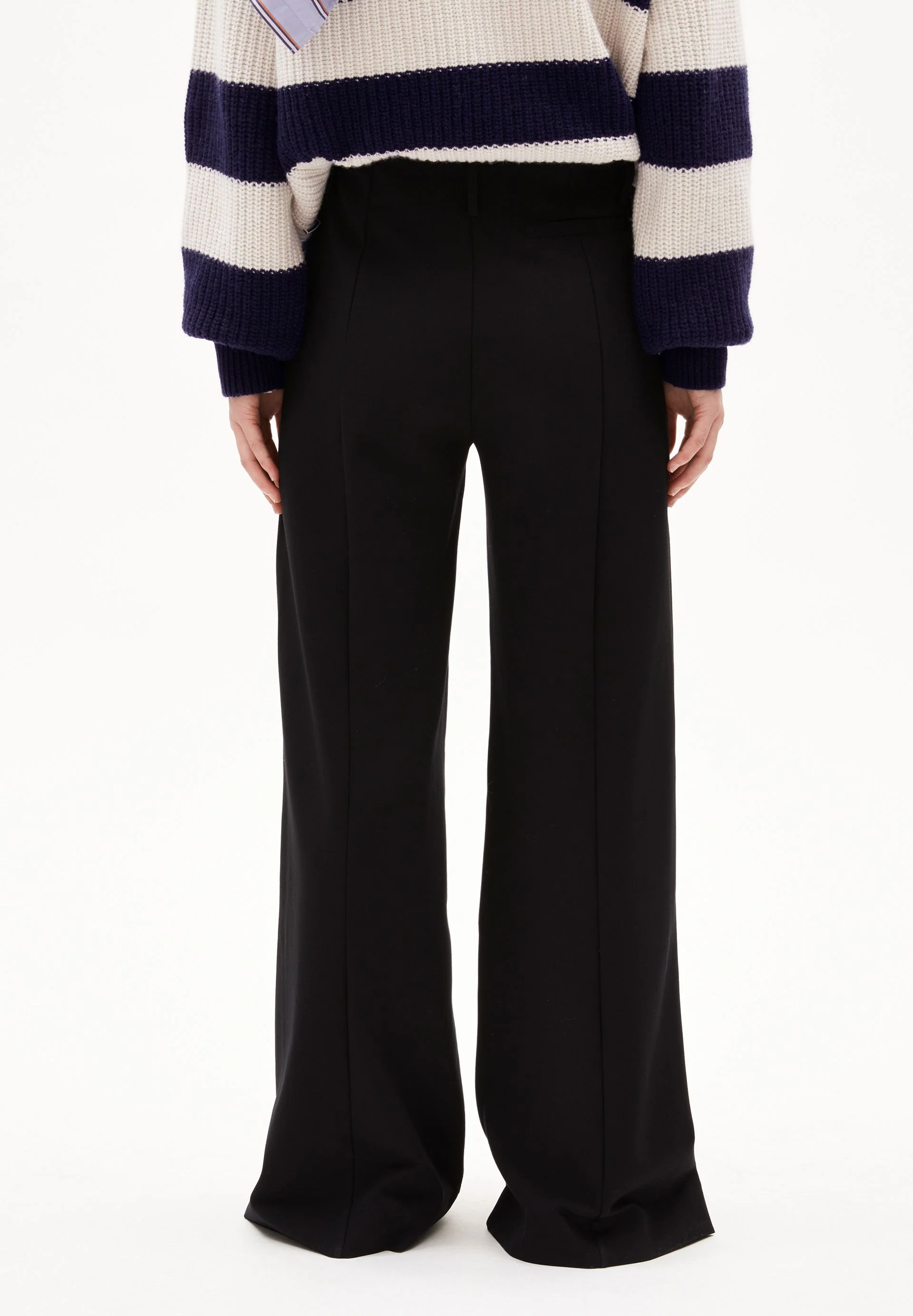 MAEVAA HOSE | black - Image 2