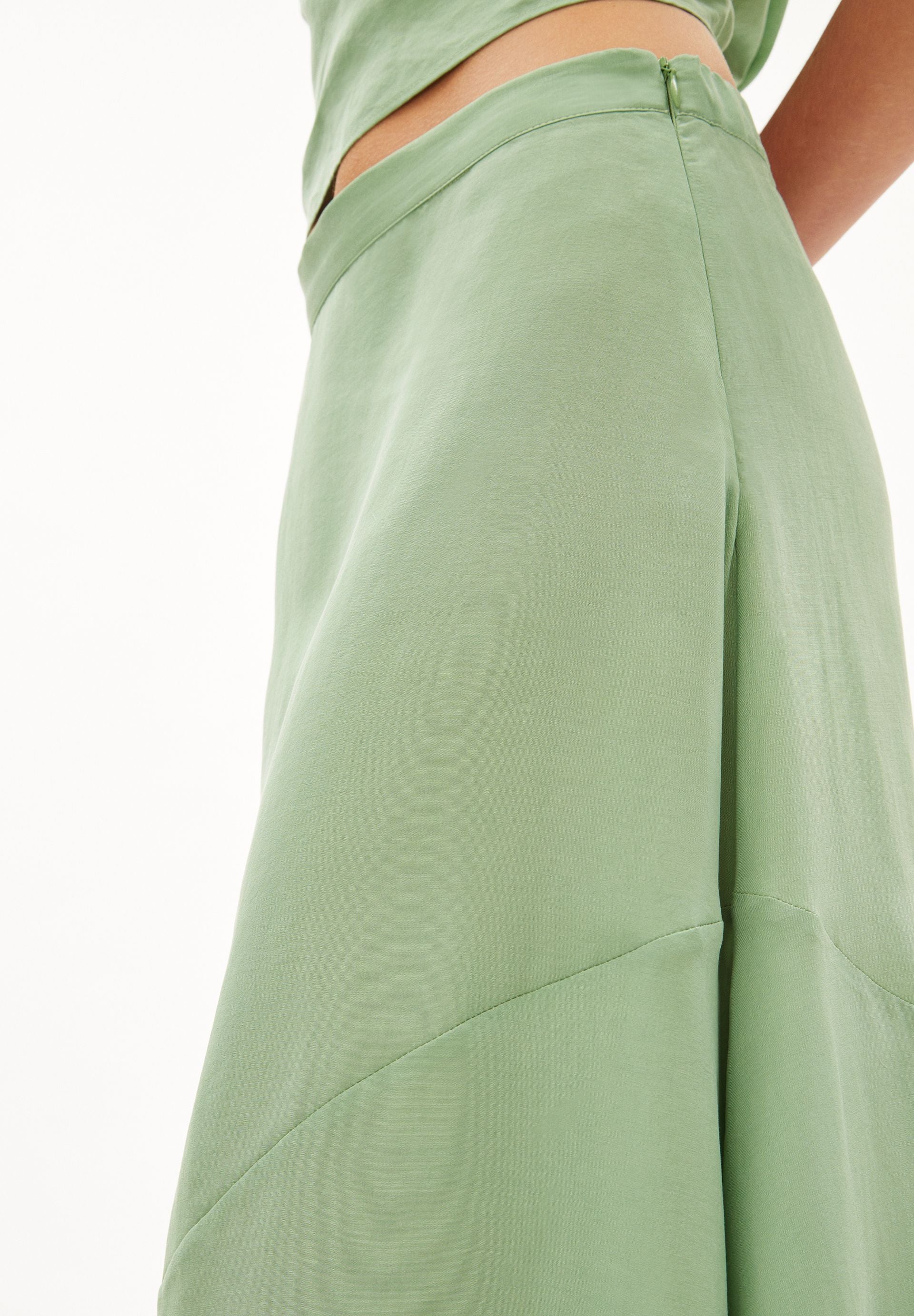 MAGAALI | smith green - Image 3