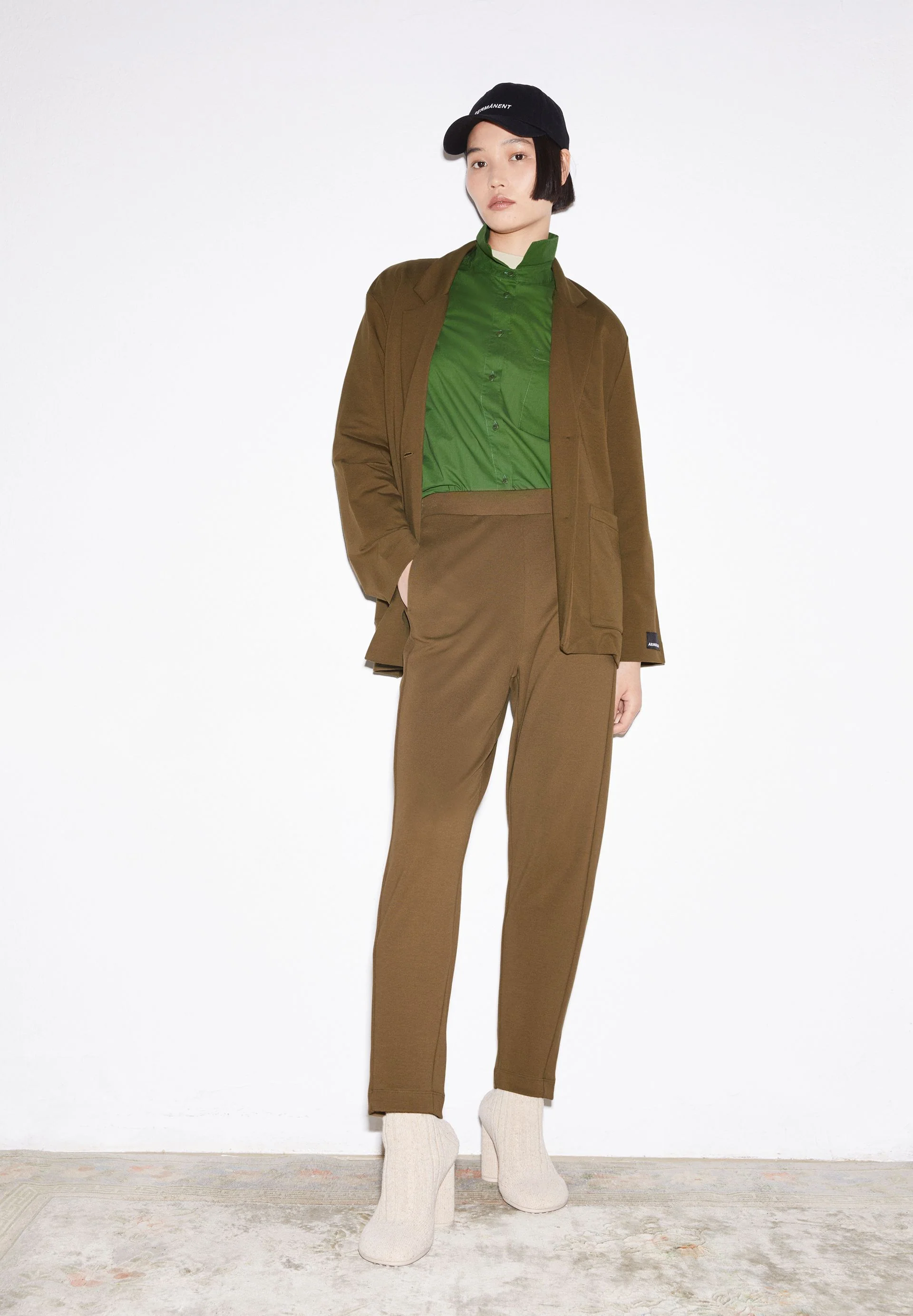 MAGDAALENA JERSEYHOSE | dried moss - Image 4