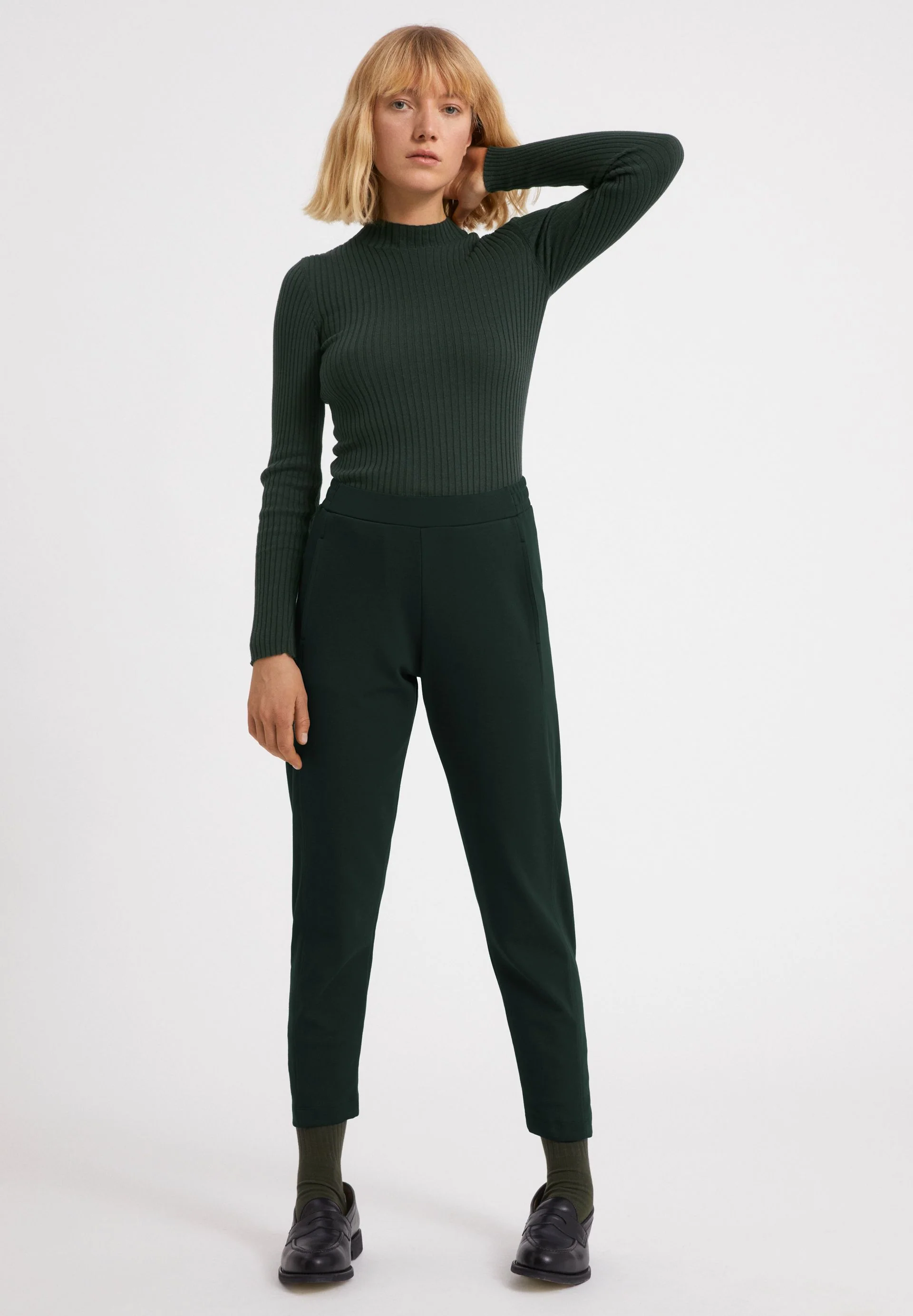 MAGDAALENA JERSEYHOSE | vintage green - Image 5