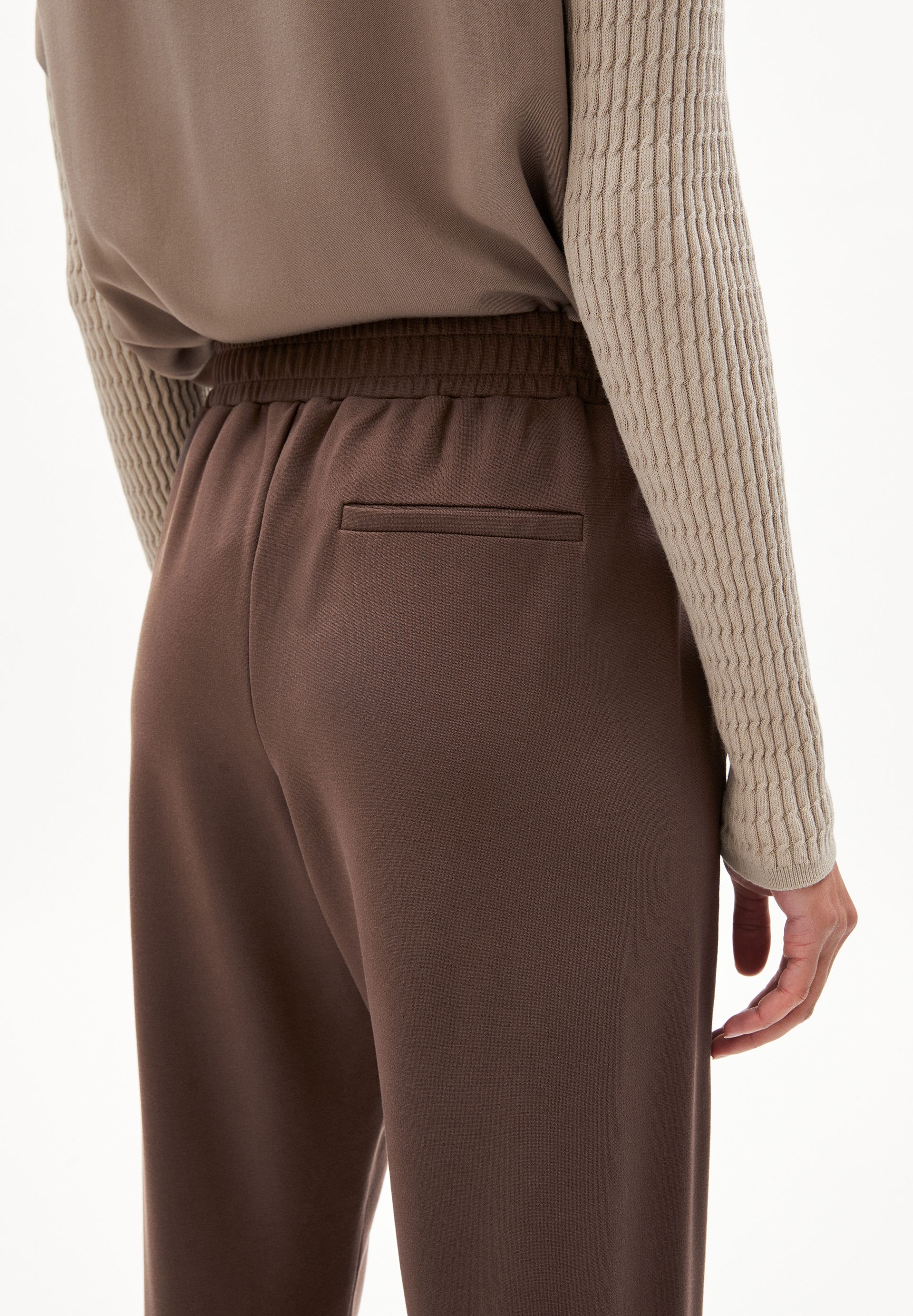 MAGDAALENA JERSEYHOSE | warm slate - Image 3