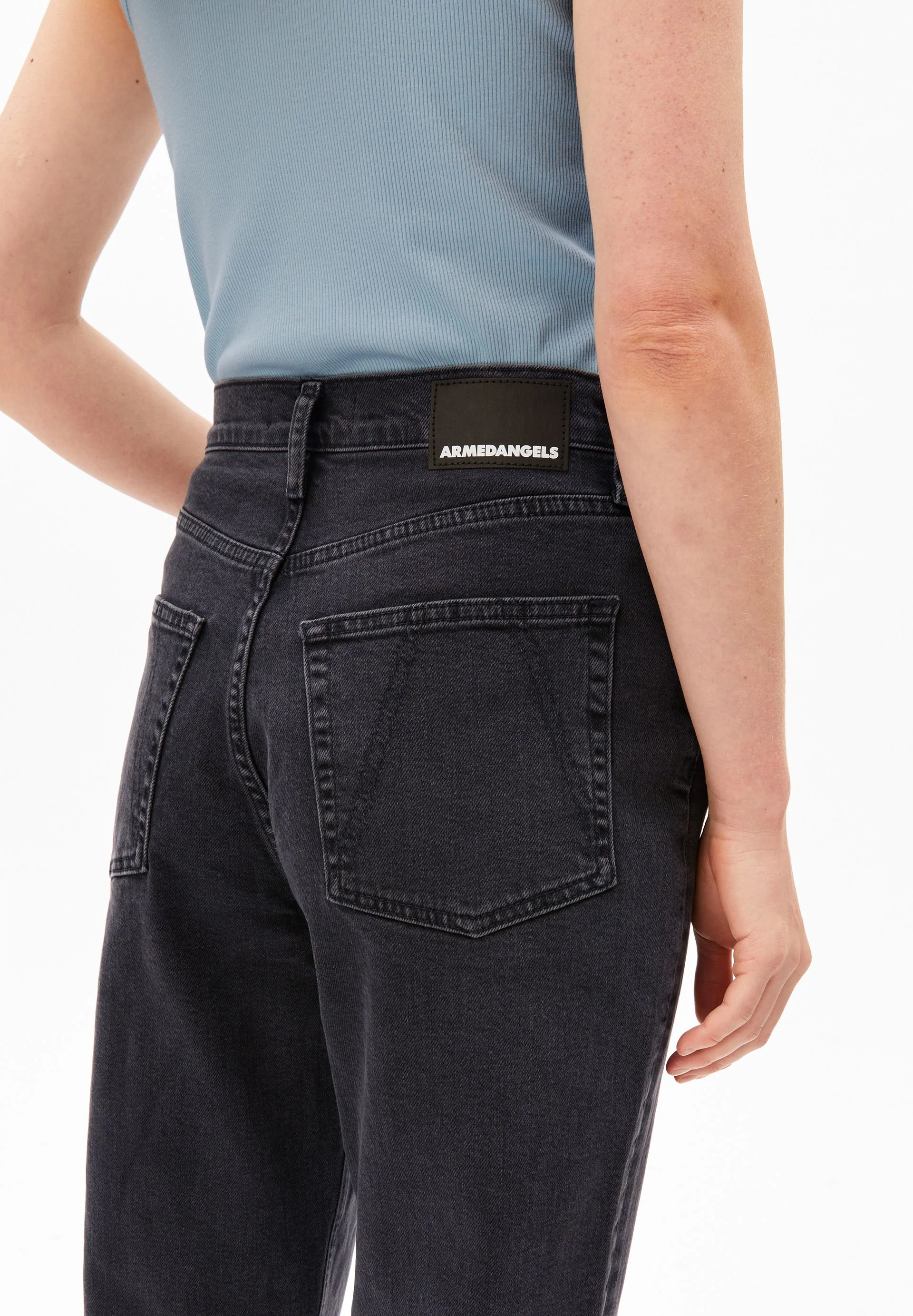 MAIRAA MOM JEANS | ebony - Image 3